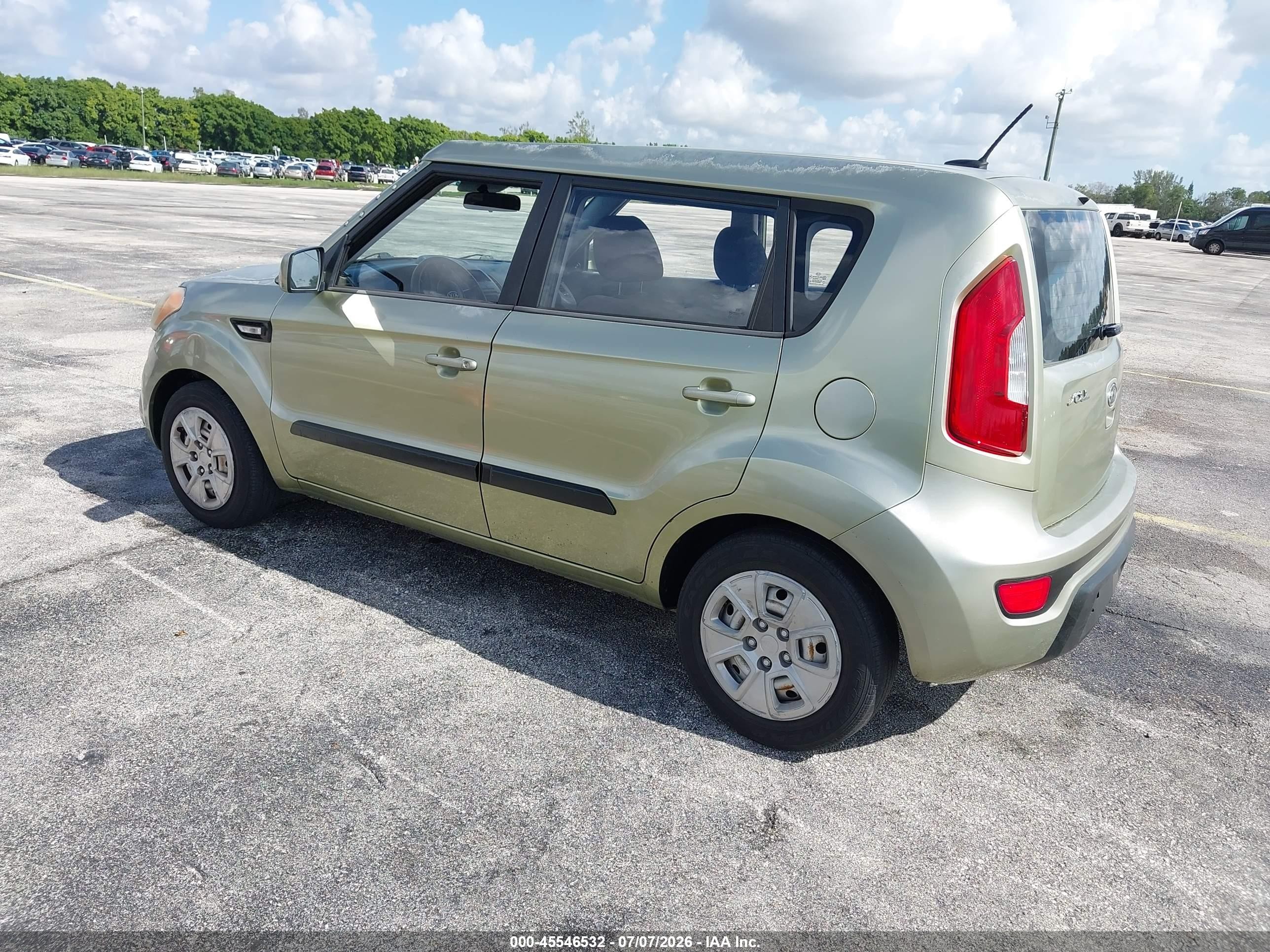 2012 Kia Soul   Green vin: KNDJT2A55C7386461