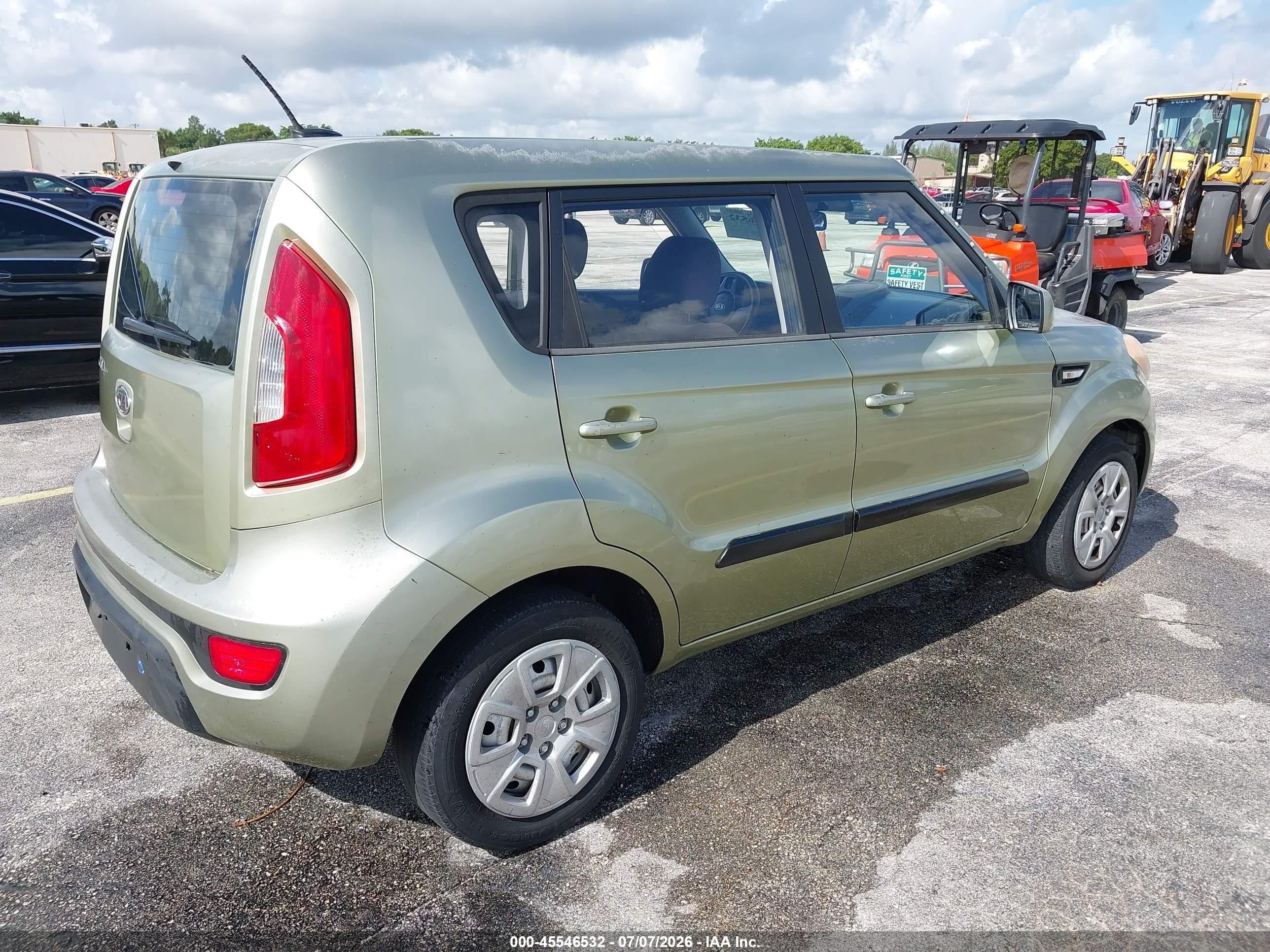 2012 Kia Soul   Green vin: KNDJT2A55C7386461