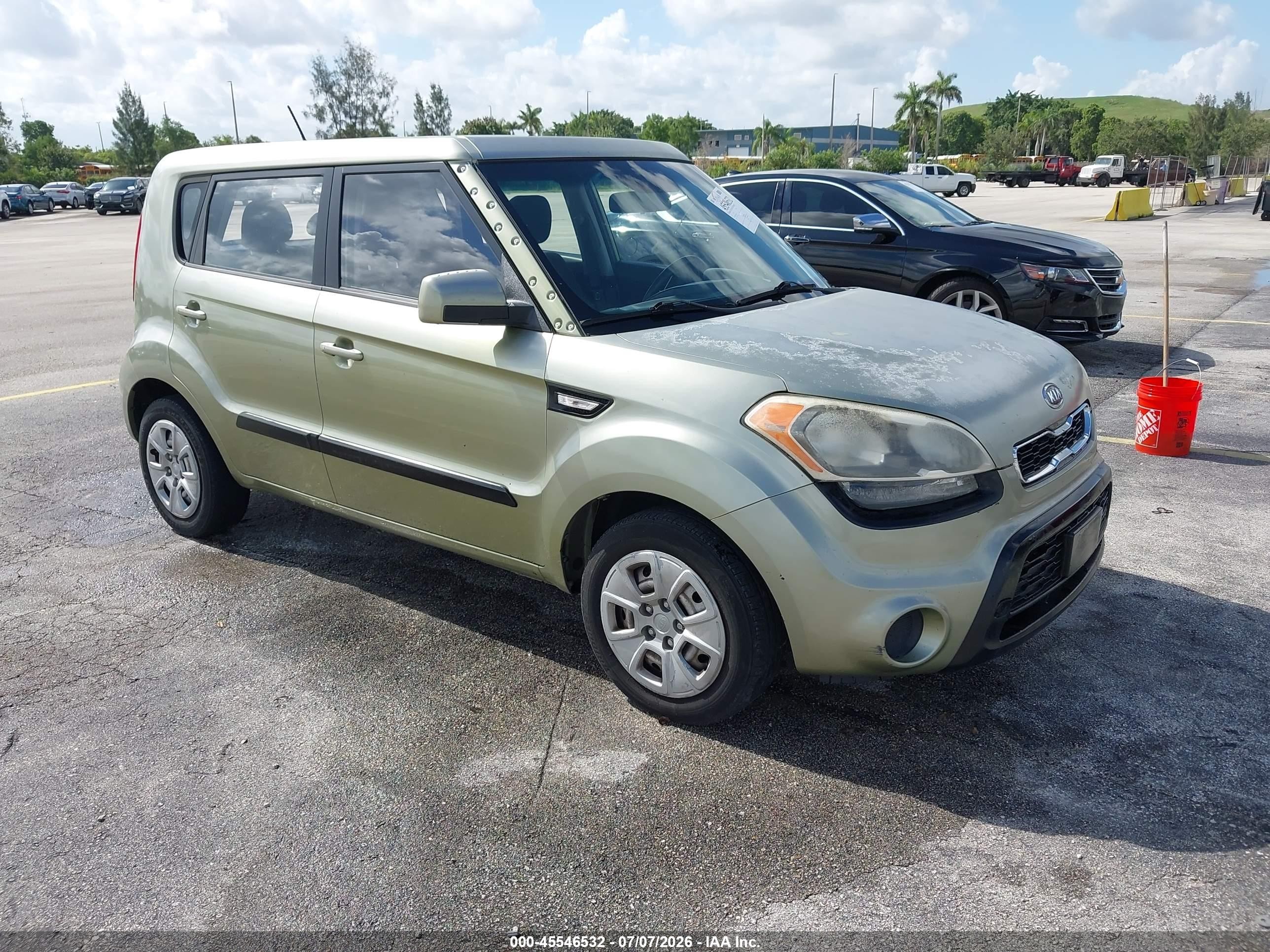 2012 Kia Soul   Green vin: KNDJT2A55C7386461
