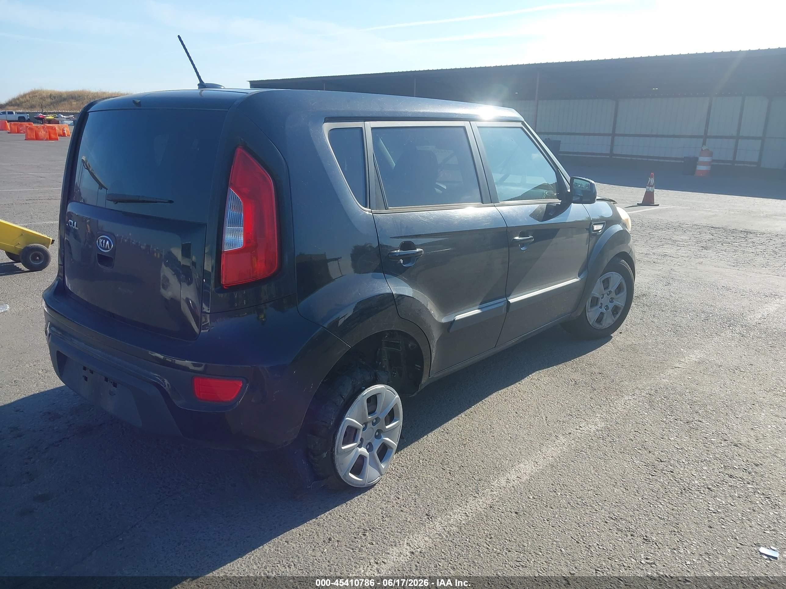 2012 Kia Soul   Black vin: KNDJT2A55C7430894