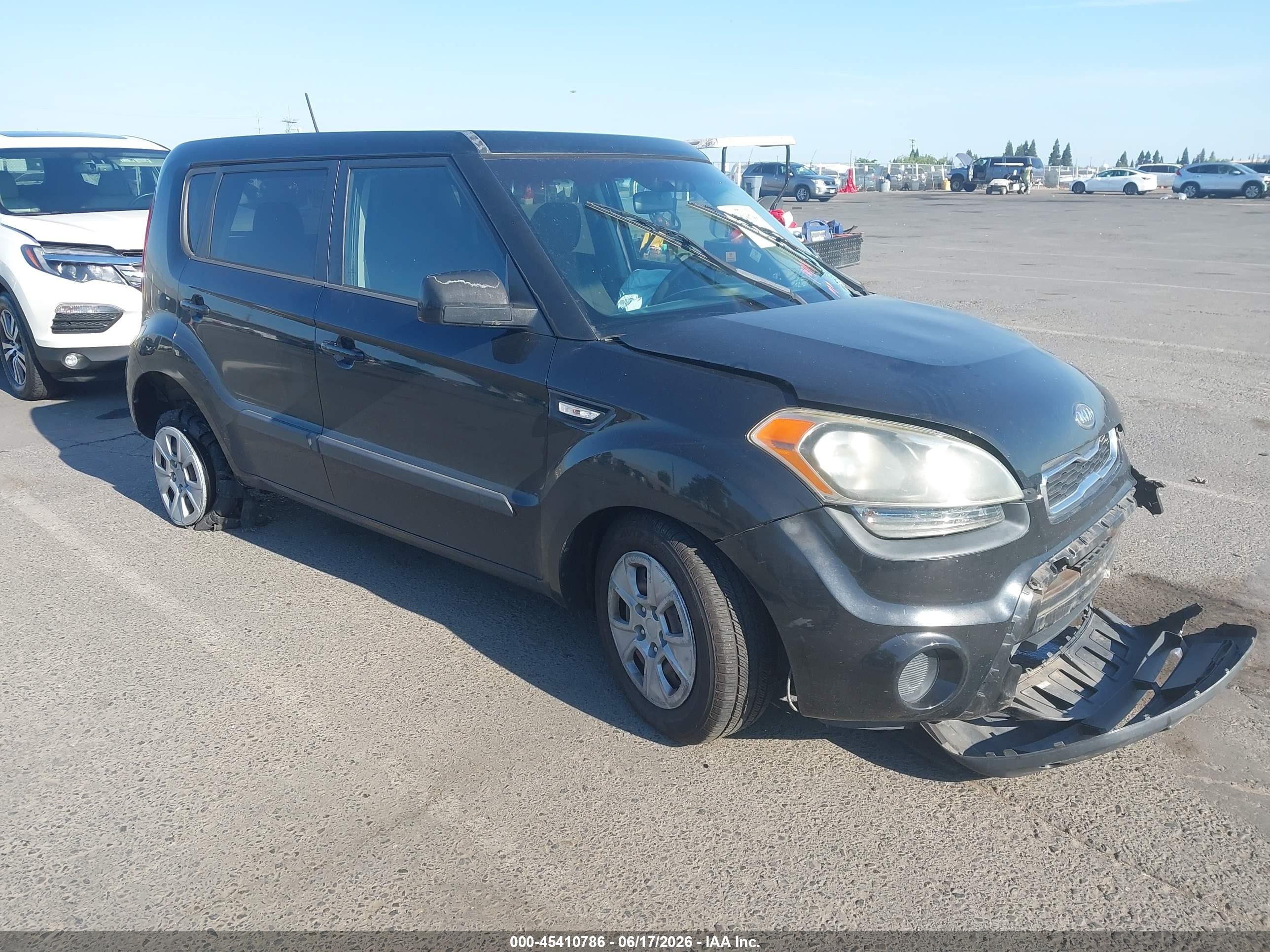 2012 Kia Soul   Black vin: KNDJT2A55C7430894