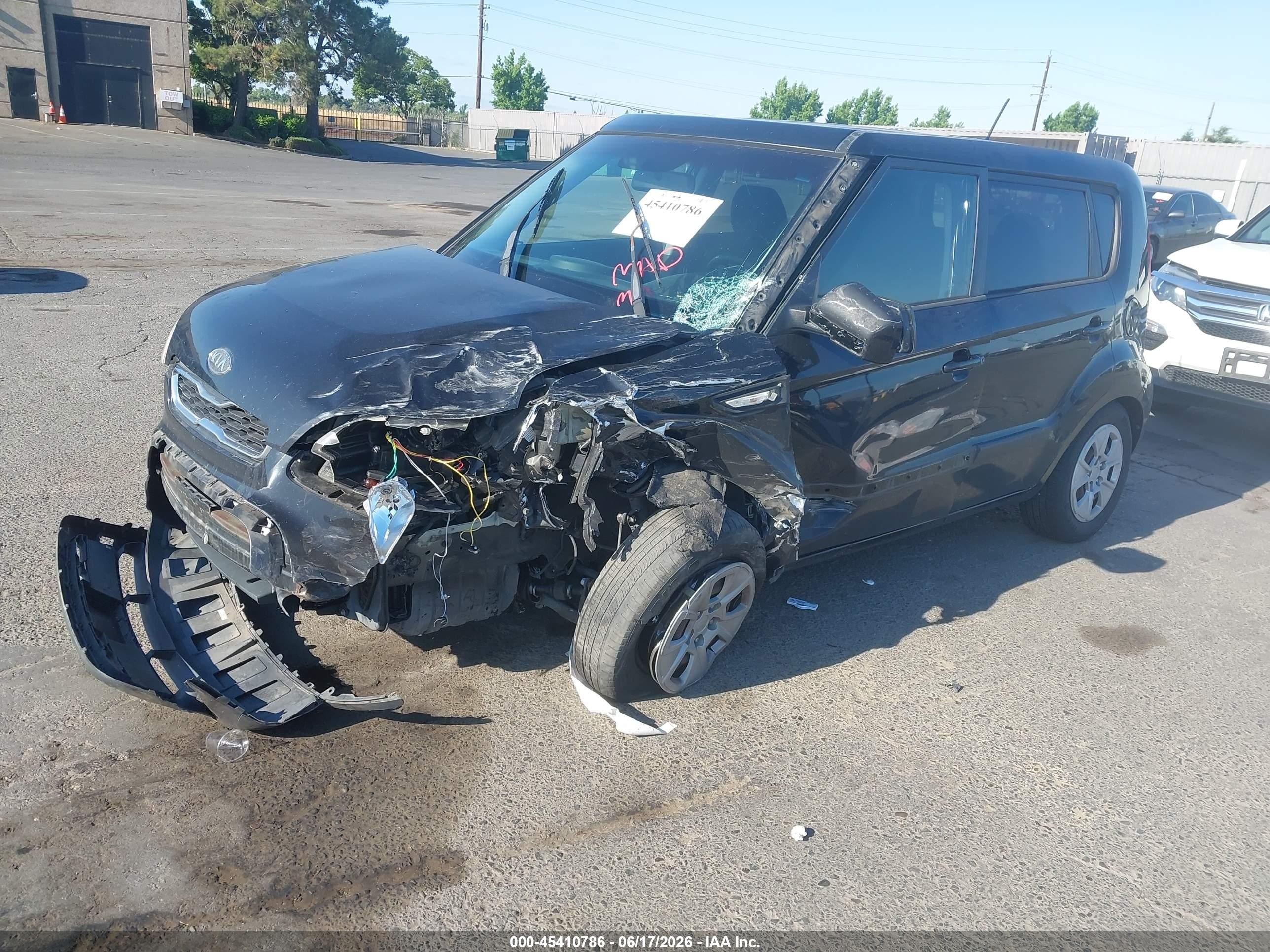 2012 Kia Soul   Black vin: KNDJT2A55C7430894