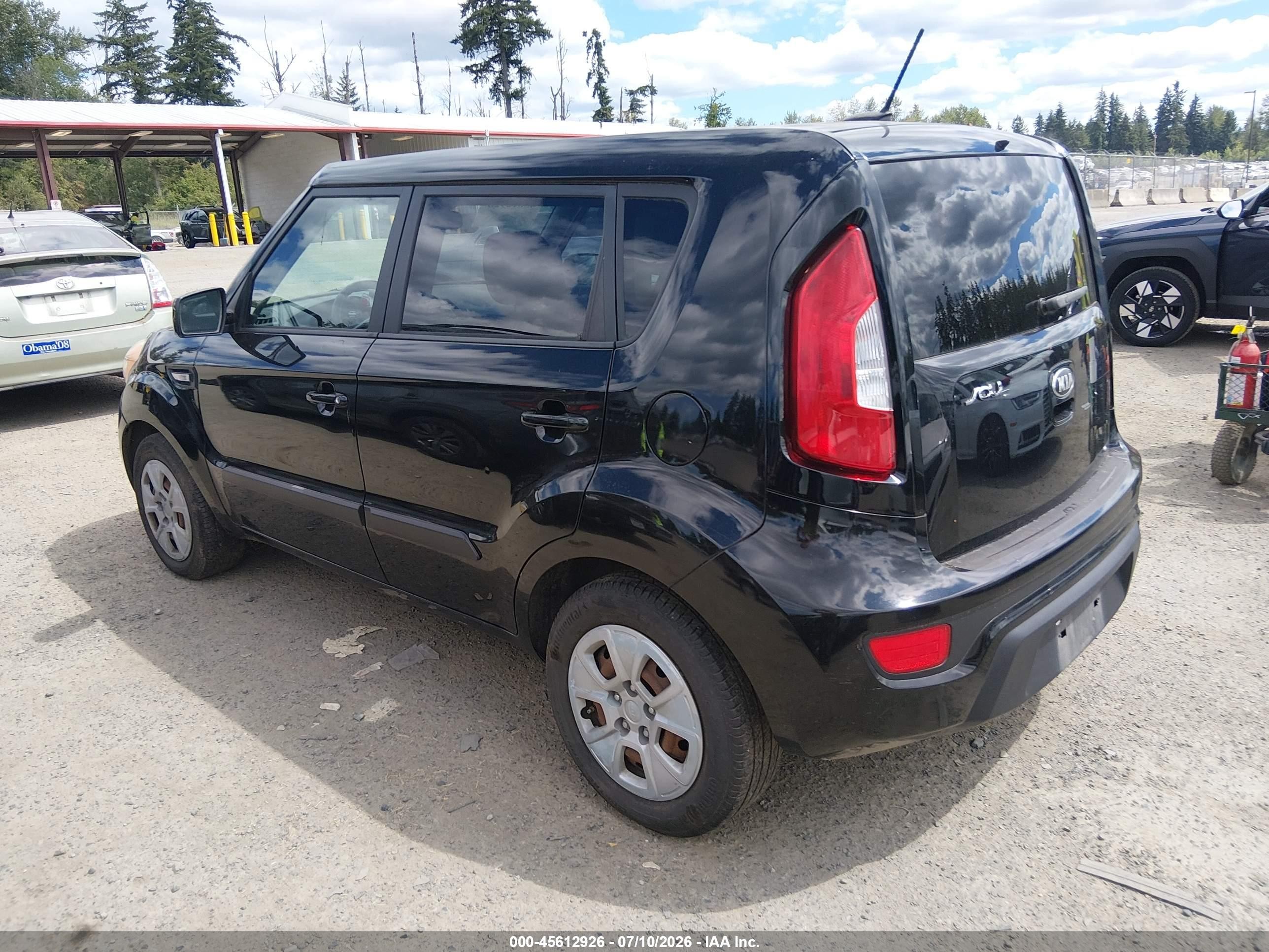 2013 Kia Soul   Black vin: KNDJT2A55D7495083
