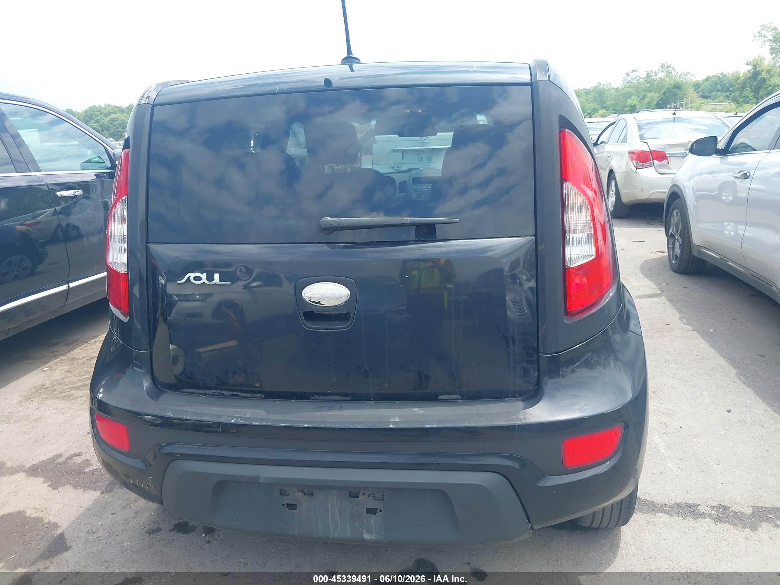 2013 Kia Soul   Black vin: KNDJT2A55D7613293
