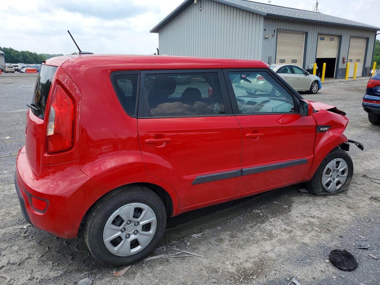 2013 Kia Soul Base Красный vin: KNDJT2A55D7613696