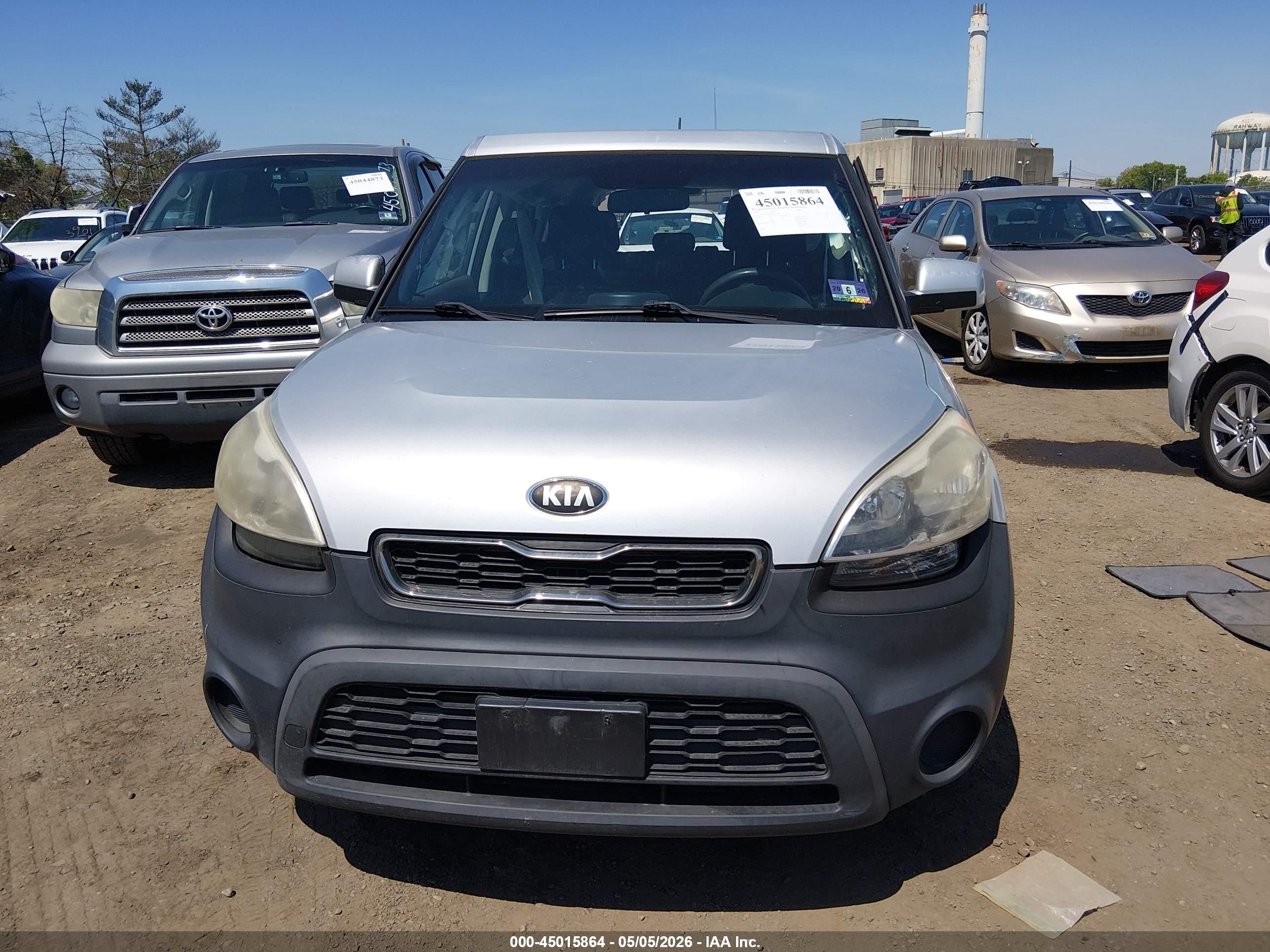 2013 Kia Soul   Silver vin: KNDJT2A55D7755403