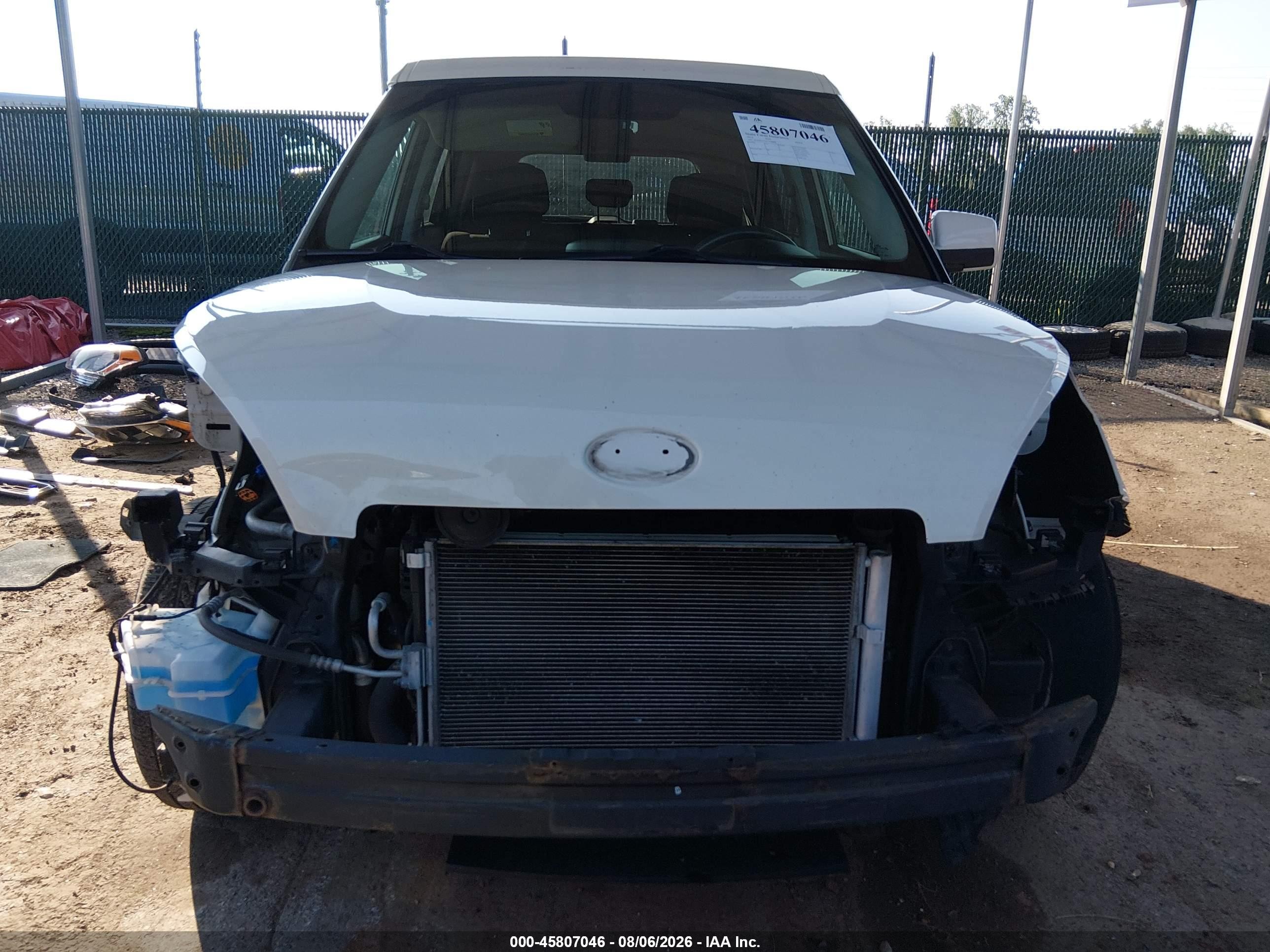 2012 Kia Soul   Белый vin: KNDJT2A56C7358880