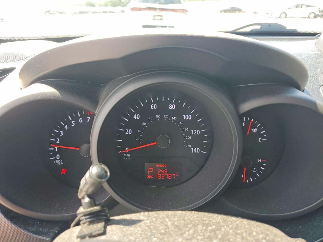 2012 Kia Soul Base Silver vin: KNDJT2A56C7378515