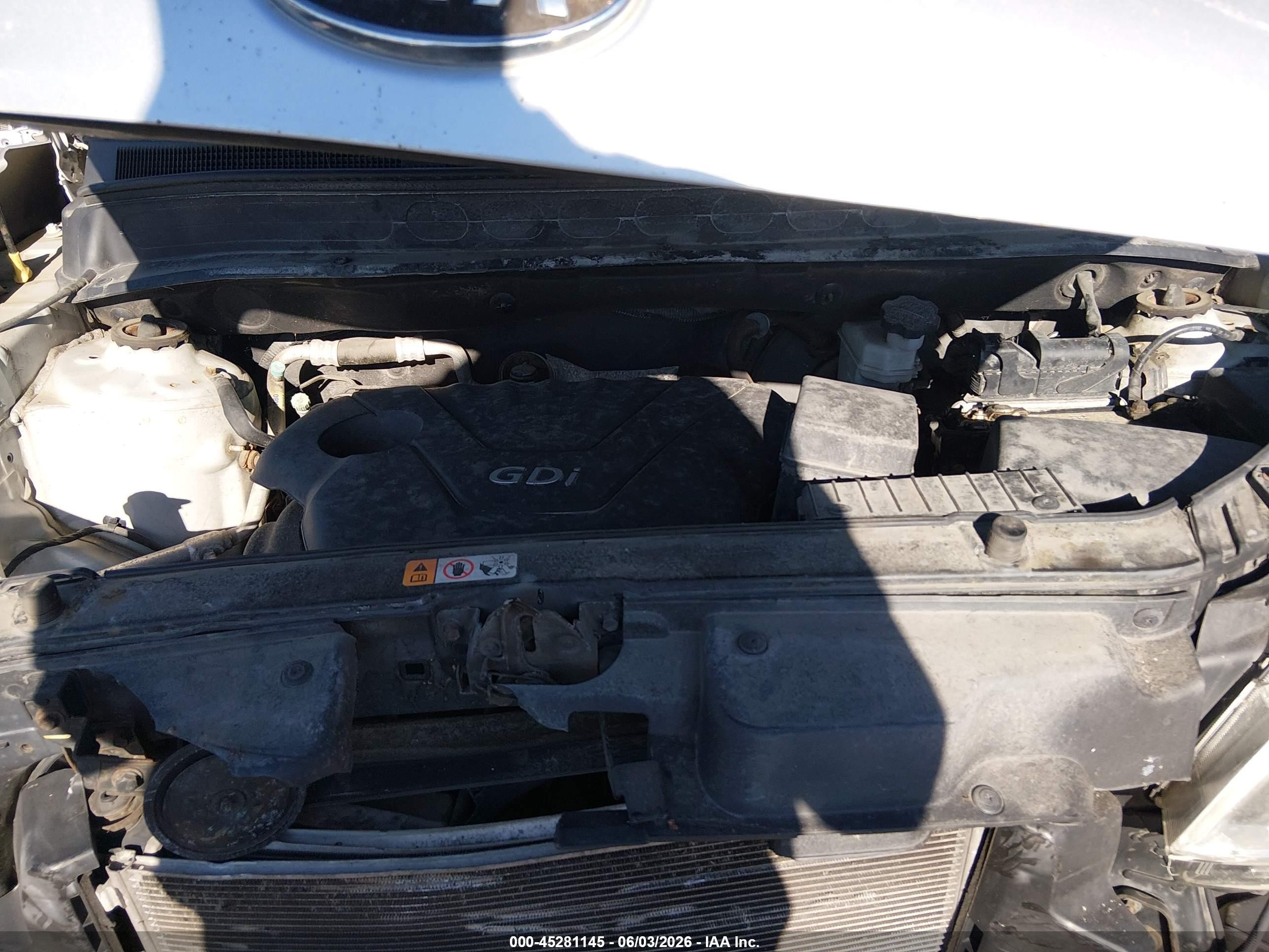 2012 Kia Soul   Silver vin: KNDJT2A56C7435828