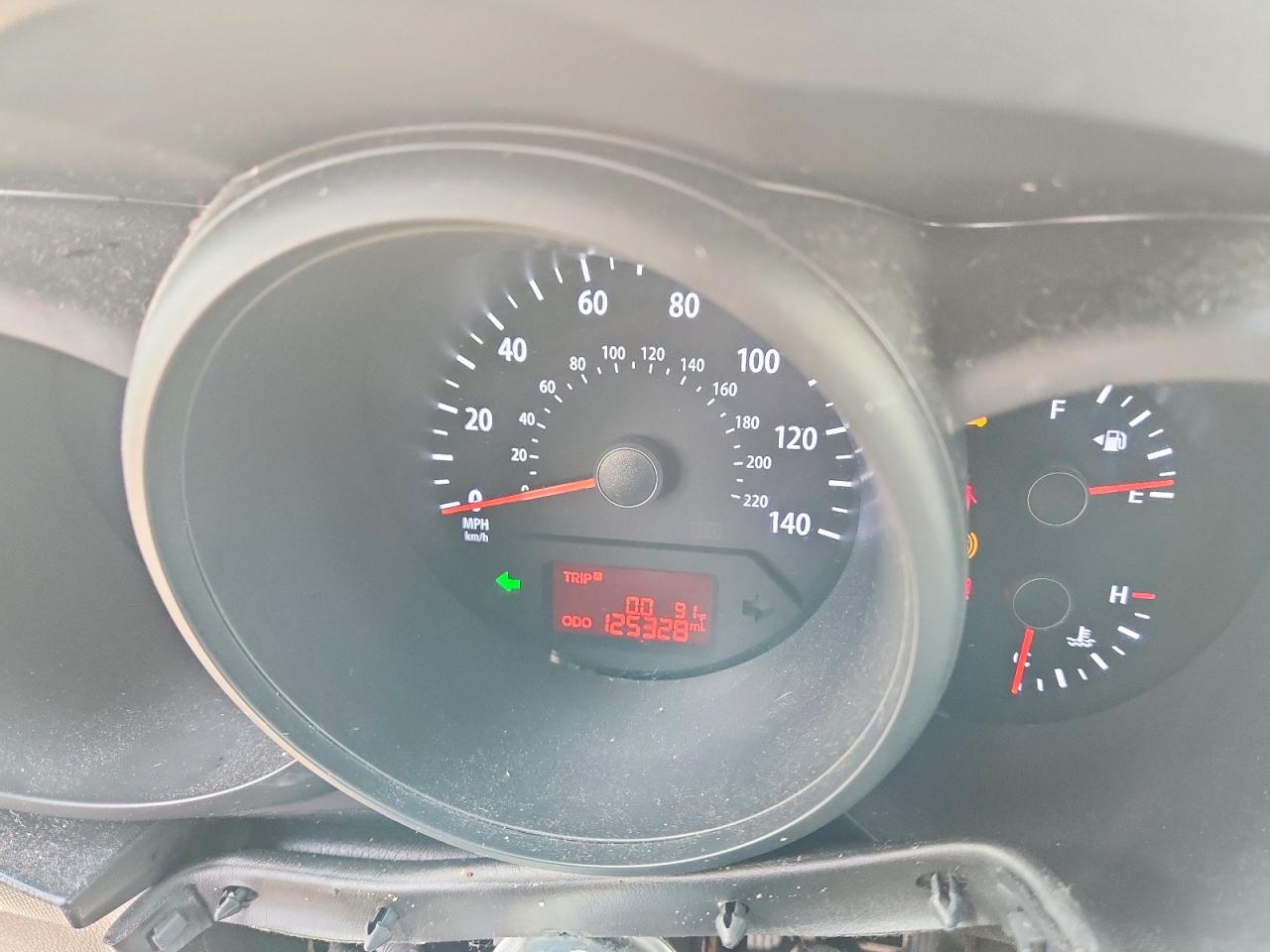 2012 Kia Soul Base Green vin: KNDJT2A56C7475472
