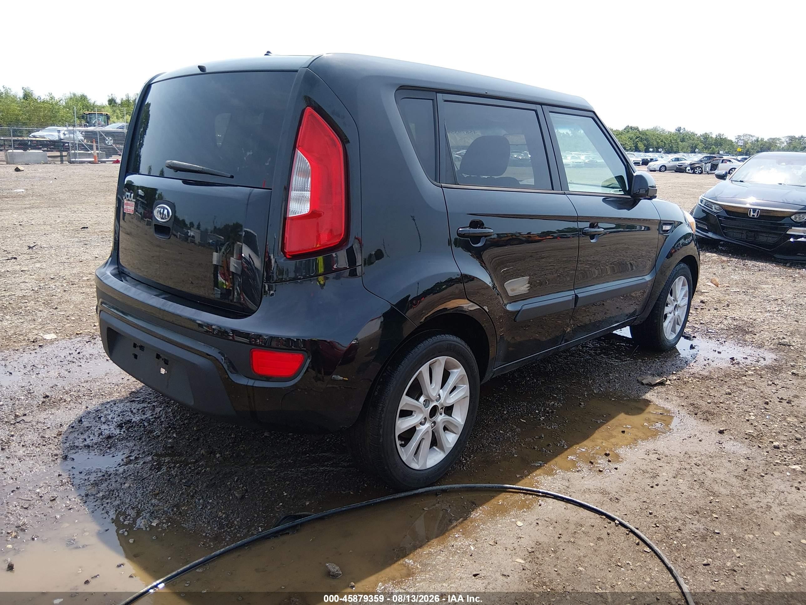 2012 Kia Soul Black vin: KNDJT2A56C7747423