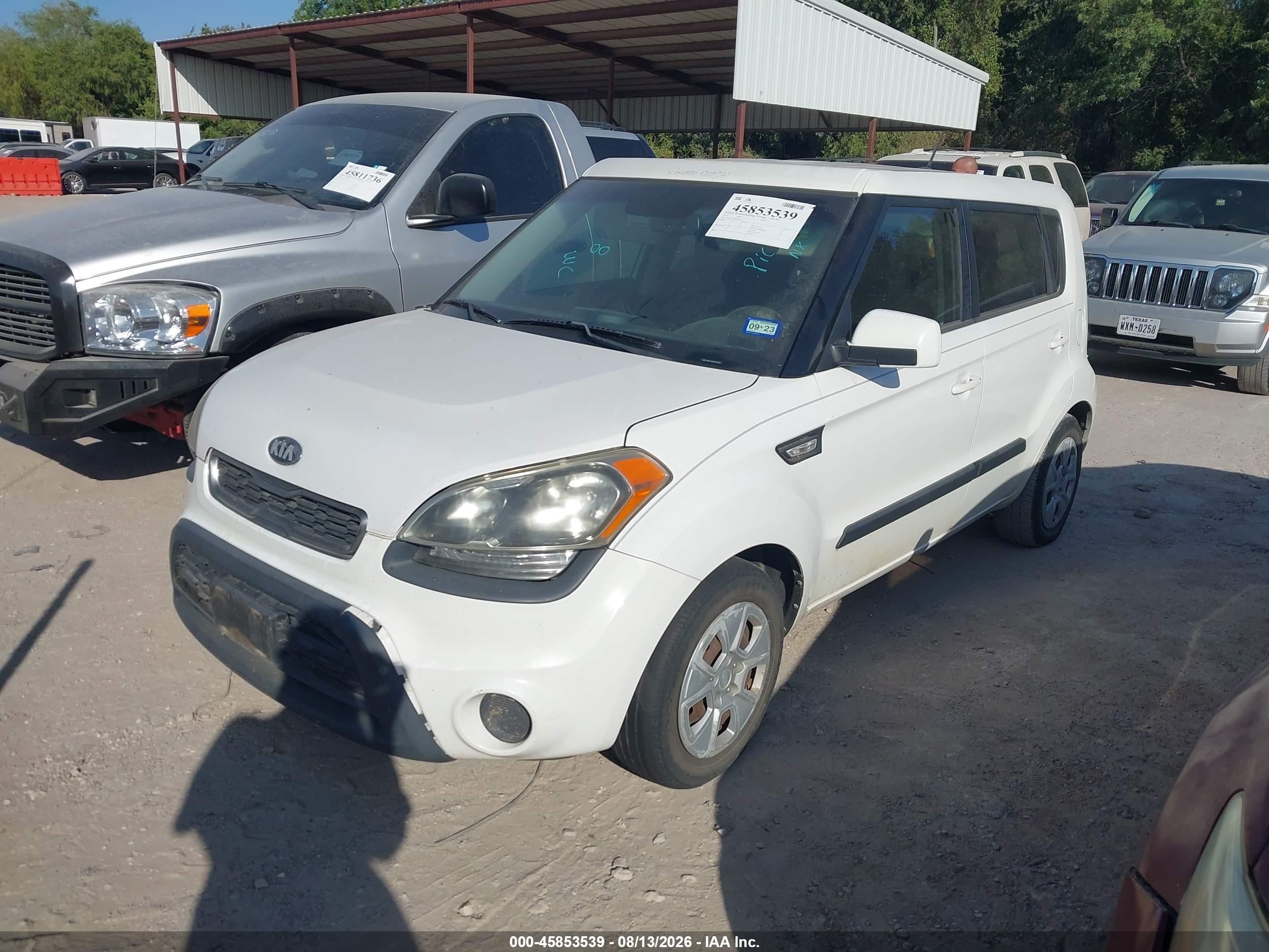 2013 Kia Soul   Белый vin: KNDJT2A56D7485212