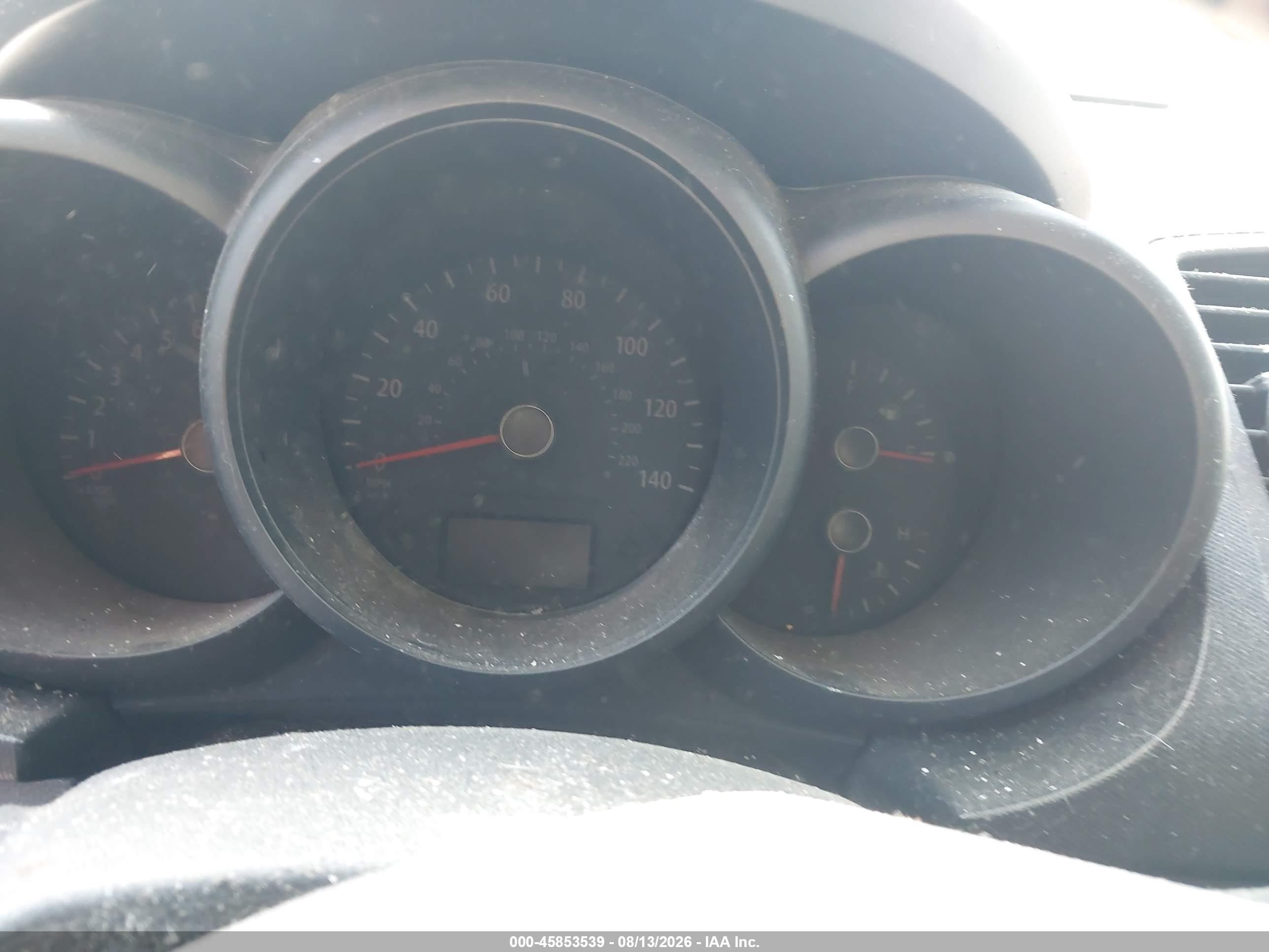 2013 Kia Soul   Белый vin: KNDJT2A56D7485212