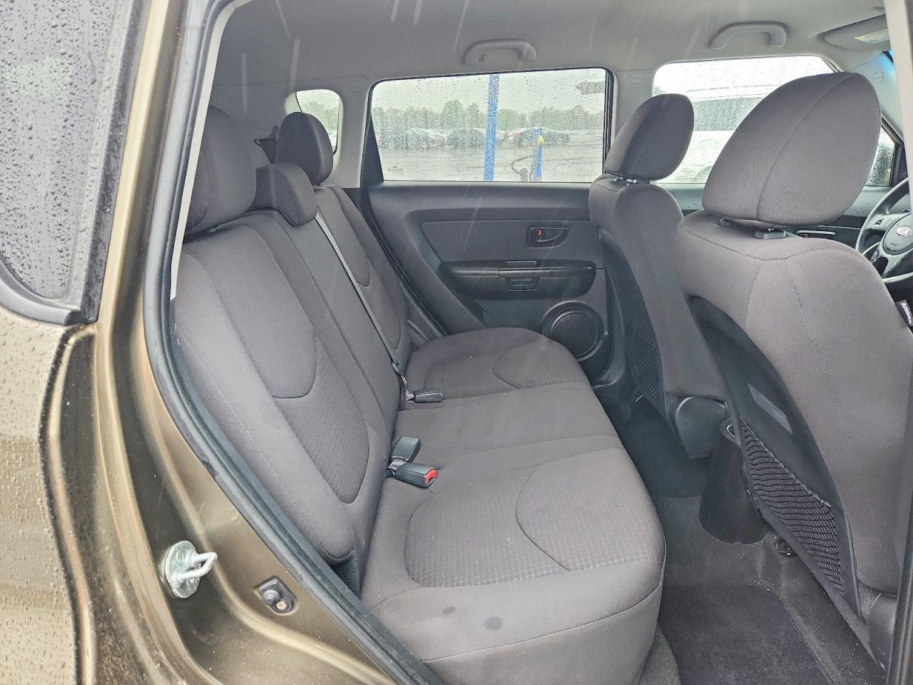 2013 Kia Soul Base Tan vin: KNDJT2A56D7498915