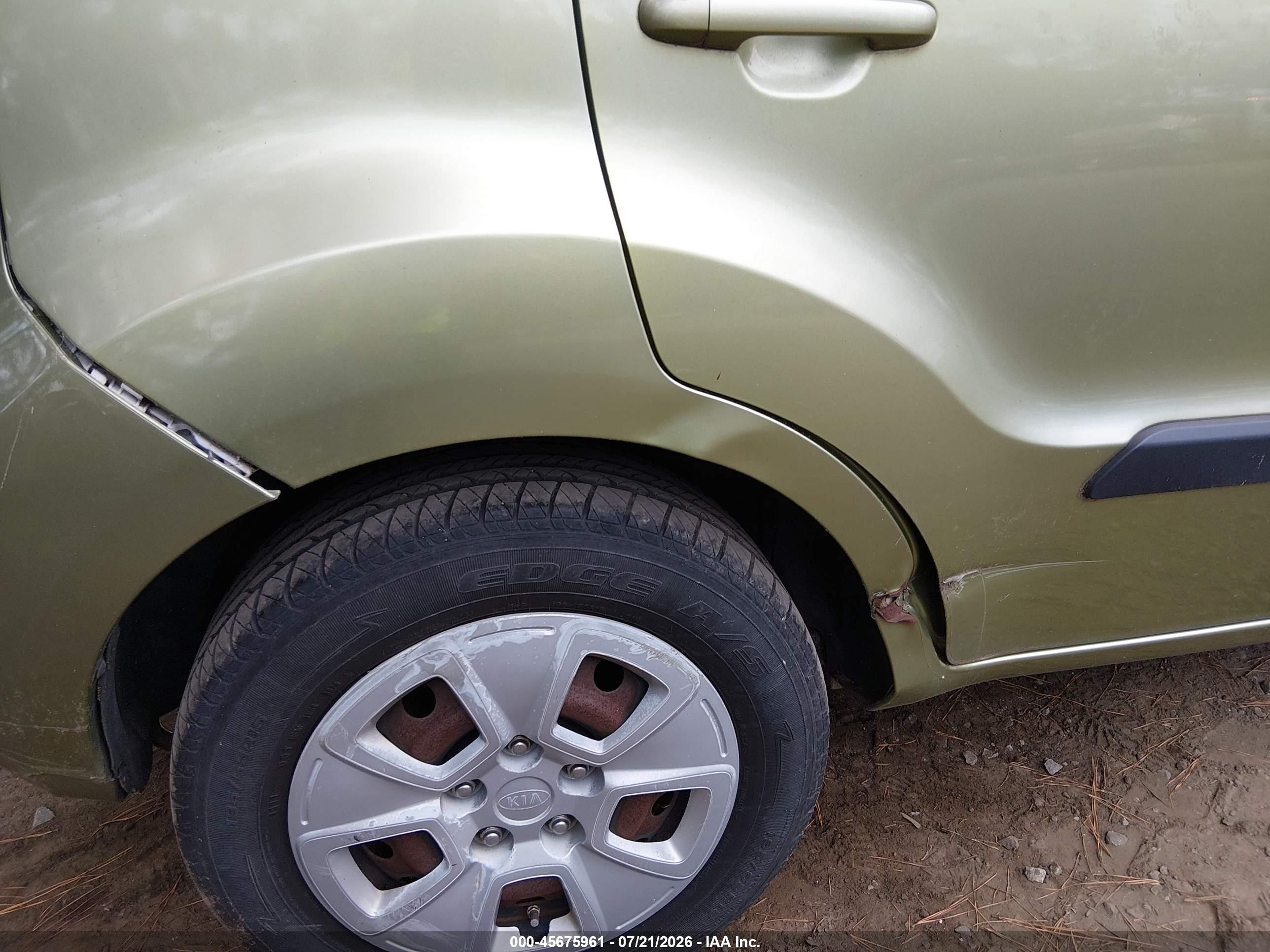 2013 Kia Soul   Green vin: KNDJT2A56D7500968