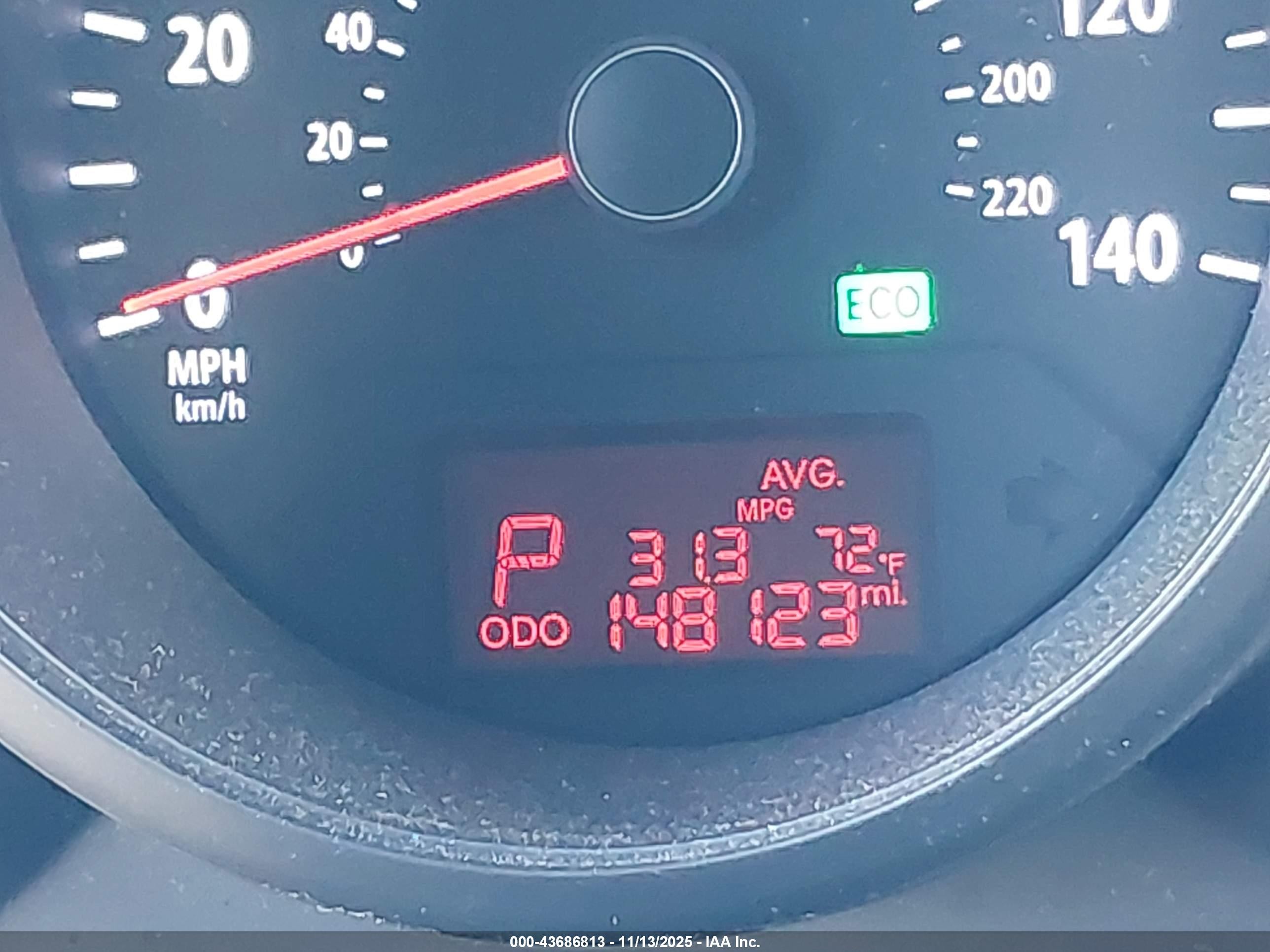 2013 Kia Soul   Cream vin: KNDJT2A56D7530424