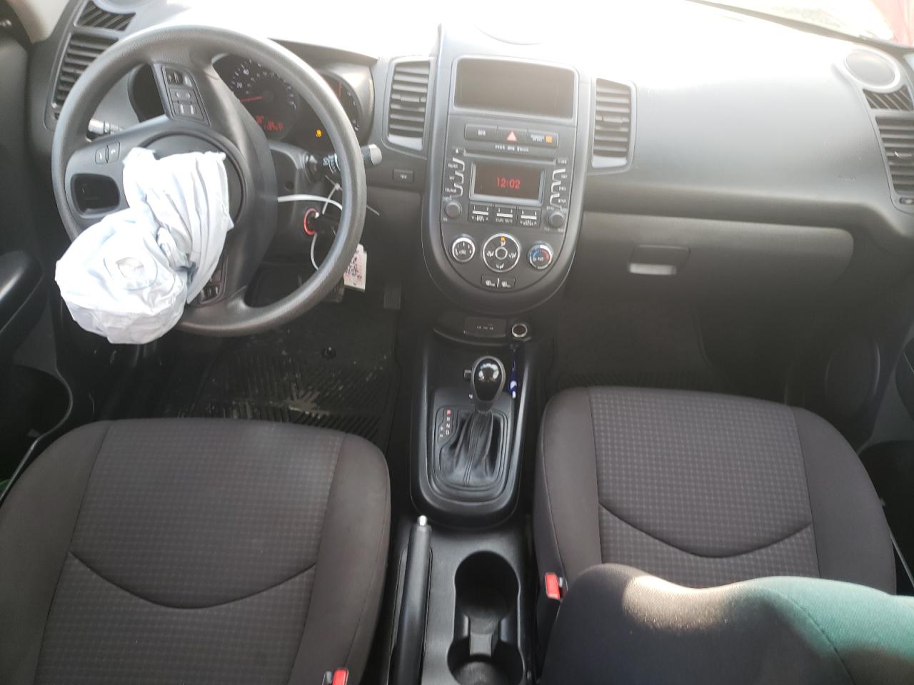 2013 Kia Soul Red vin: KNDJT2A56D7541892