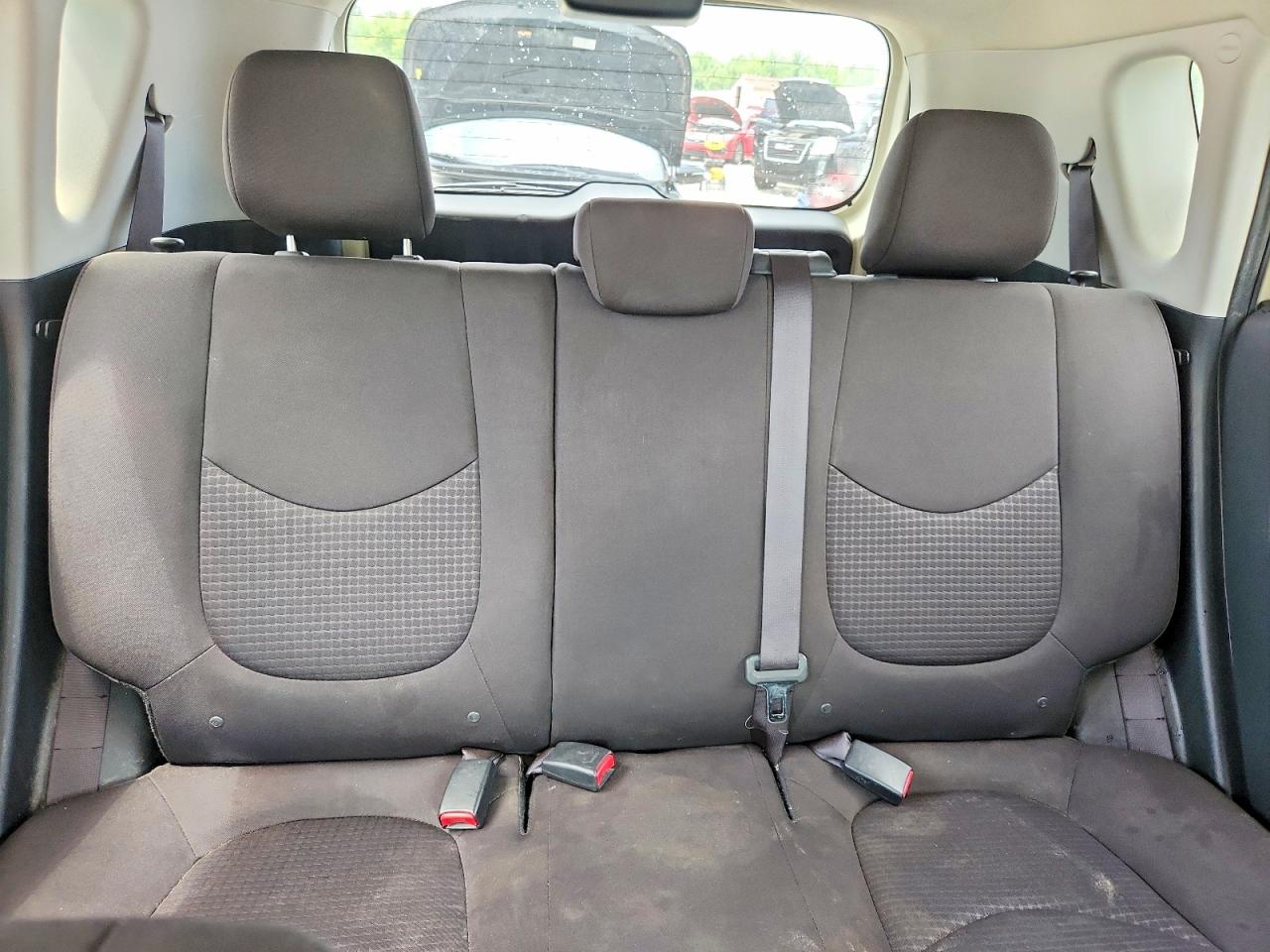 2013 Kia Soul Base Beige vin: KNDJT2A56D7562161