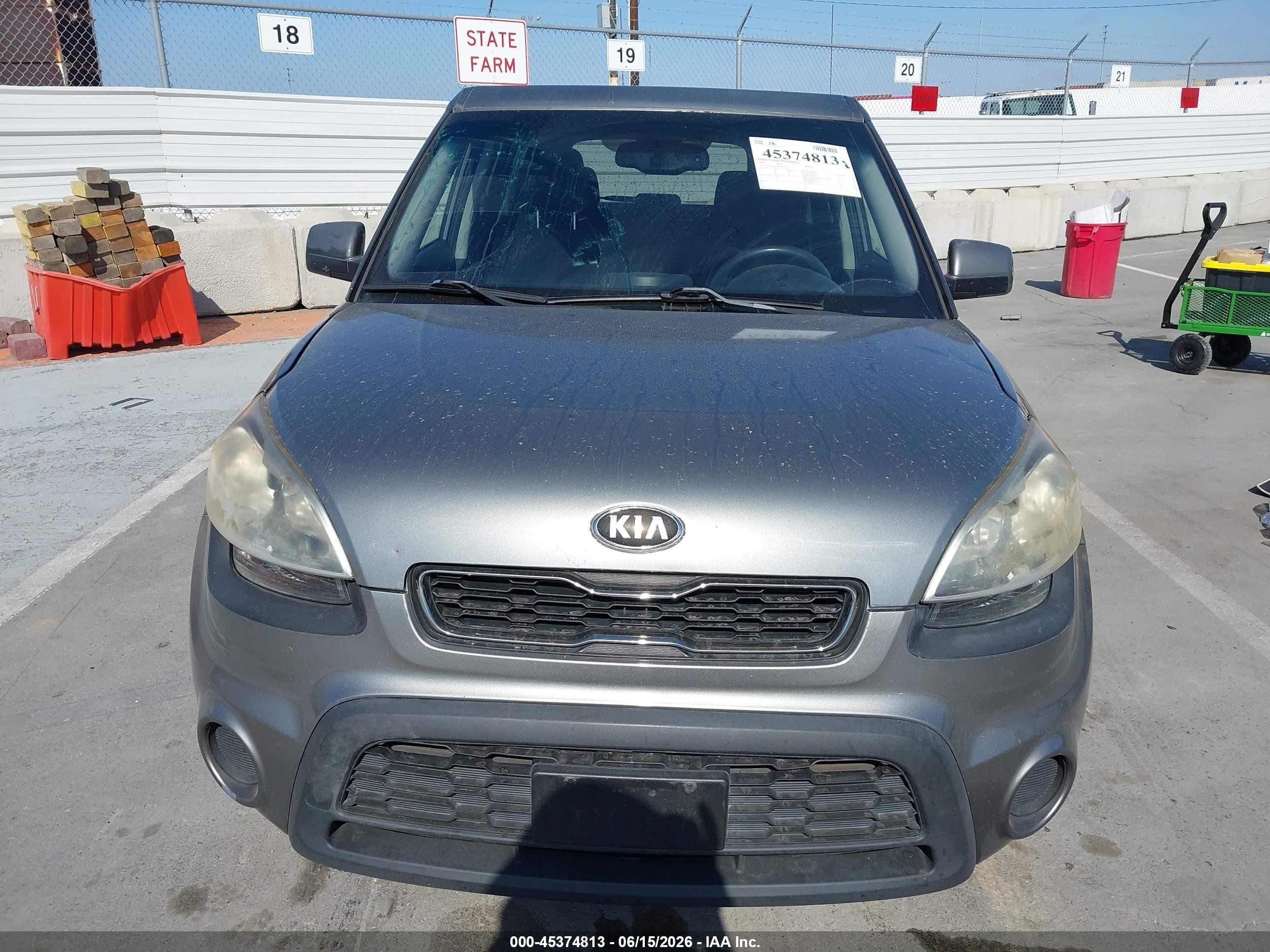 2013 Kia Soul   Gray vin: KNDJT2A56D7622634