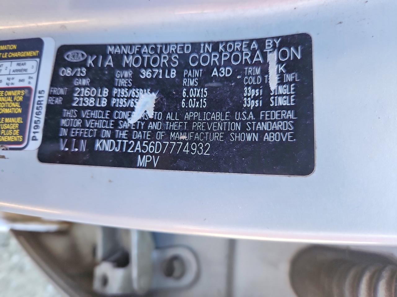 2013 Kia Soul Base Silver vin: KNDJT2A56D7774932