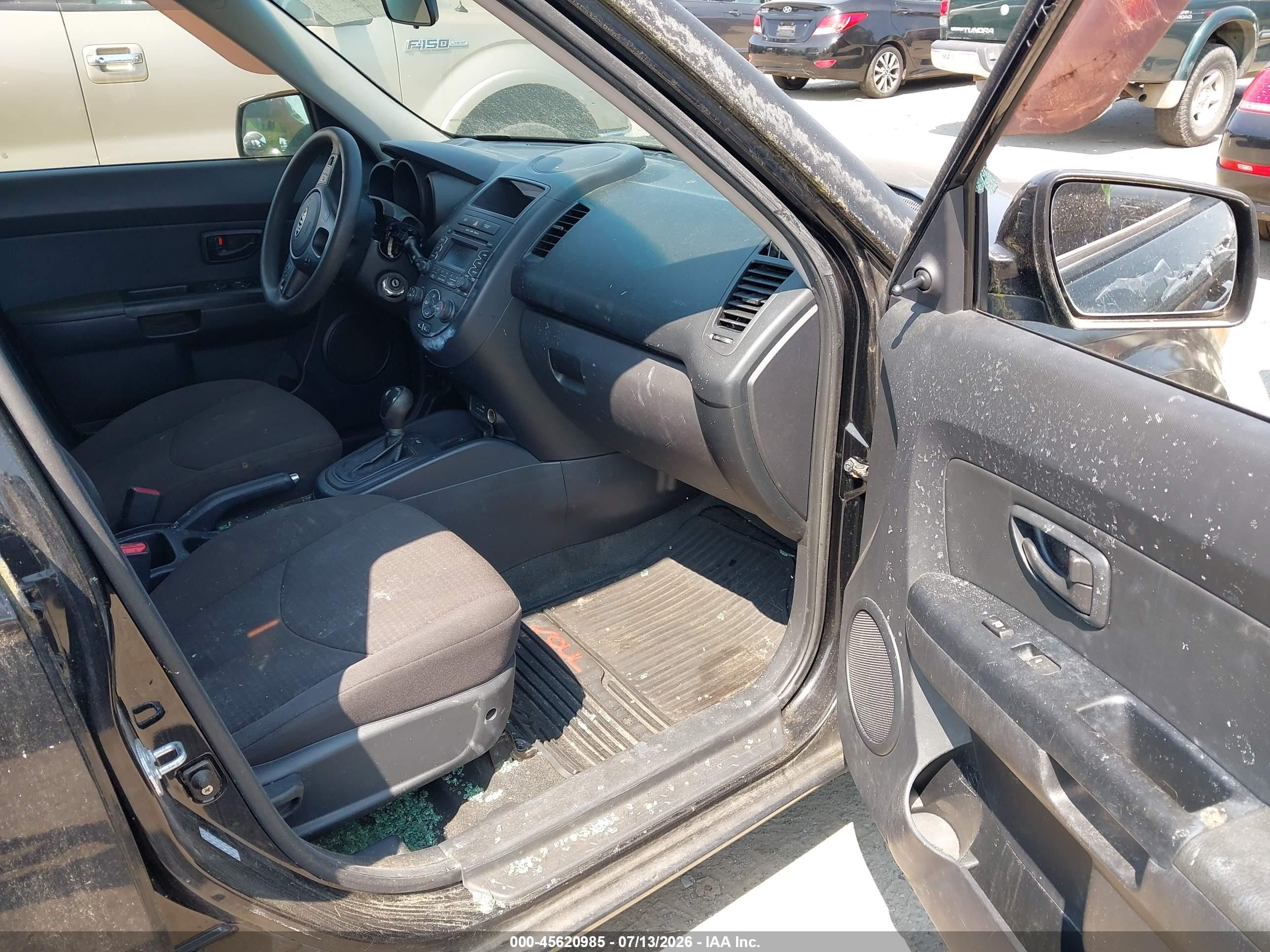 2012 Kia Soul   Black vin: KNDJT2A57C7358144
