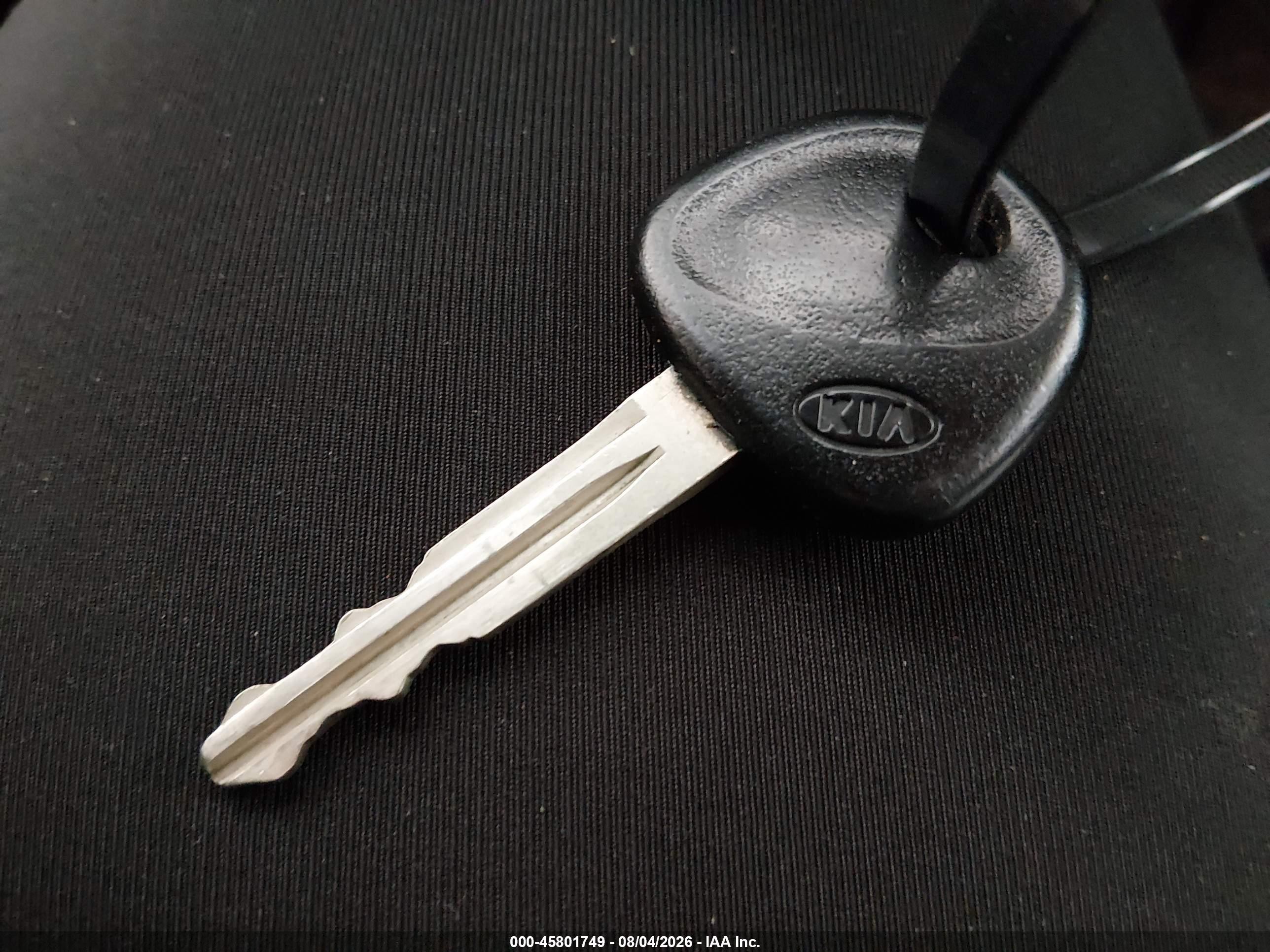 2012 Kia Soul   Серебряный vin: KNDJT2A57C7426006