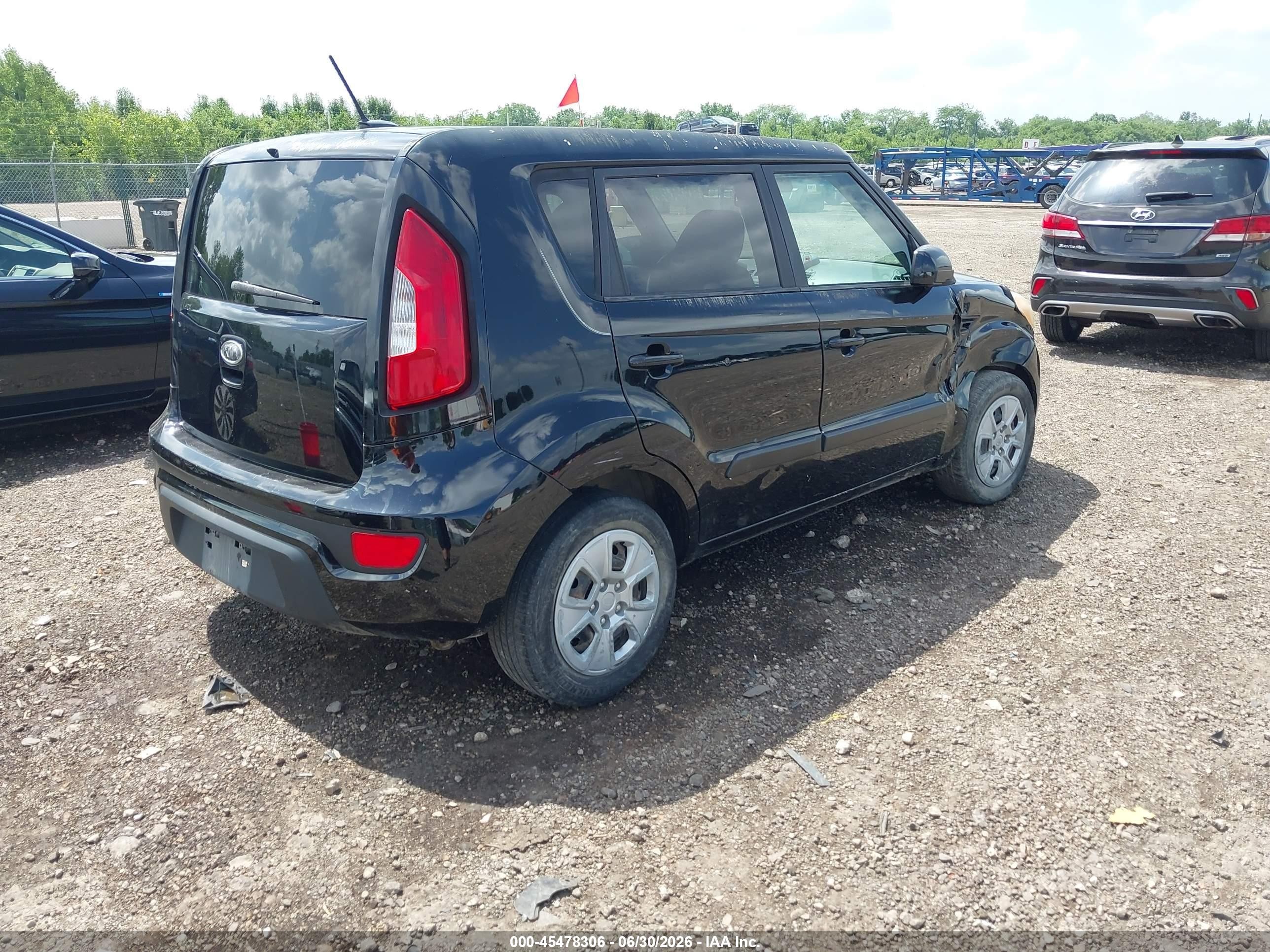 2012 Kia Soul   Black vin: KNDJT2A57C7450659