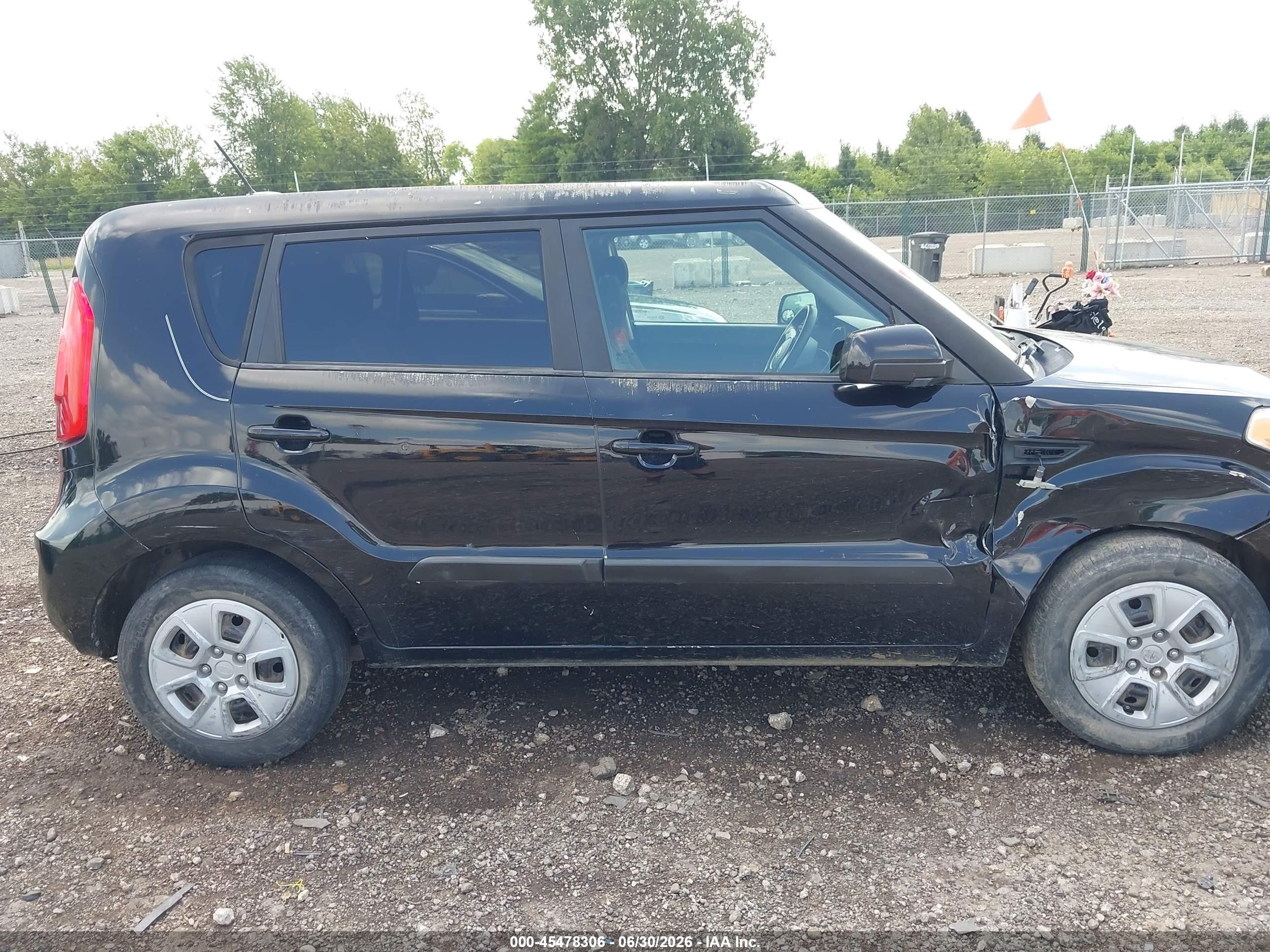 2012 Kia Soul   Black vin: KNDJT2A57C7450659