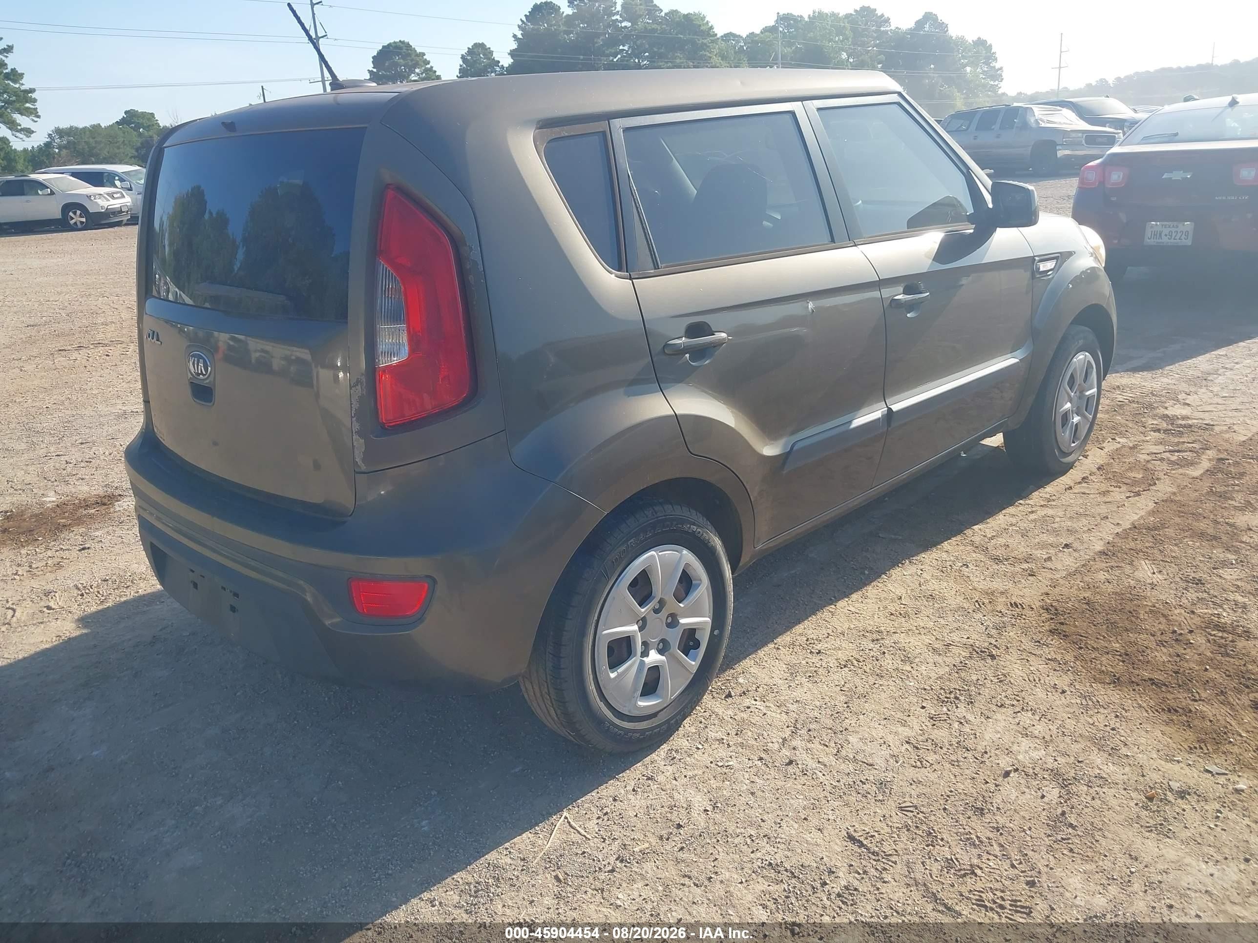 2013 Kia Soul   Green vin: KNDJT2A57D7507900