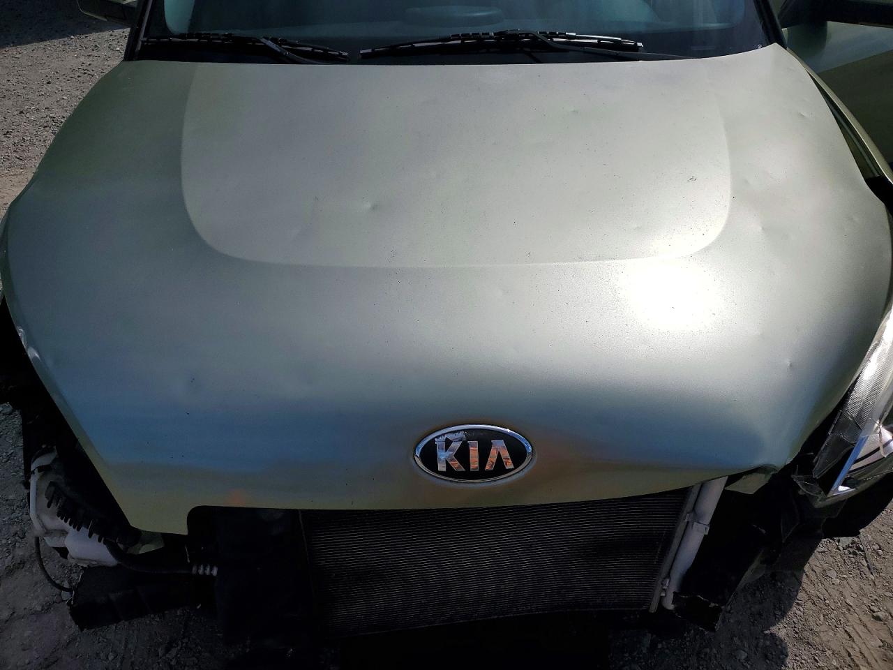 2013 Kia Soul Base Green vin: KNDJT2A57D7511736