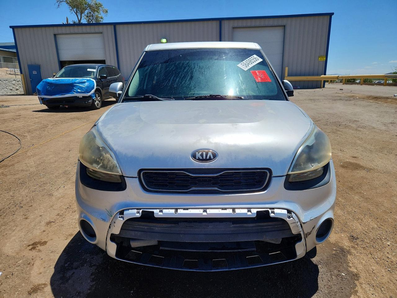 2013 Kia Soul Base Silver vin: KNDJT2A57D7555591