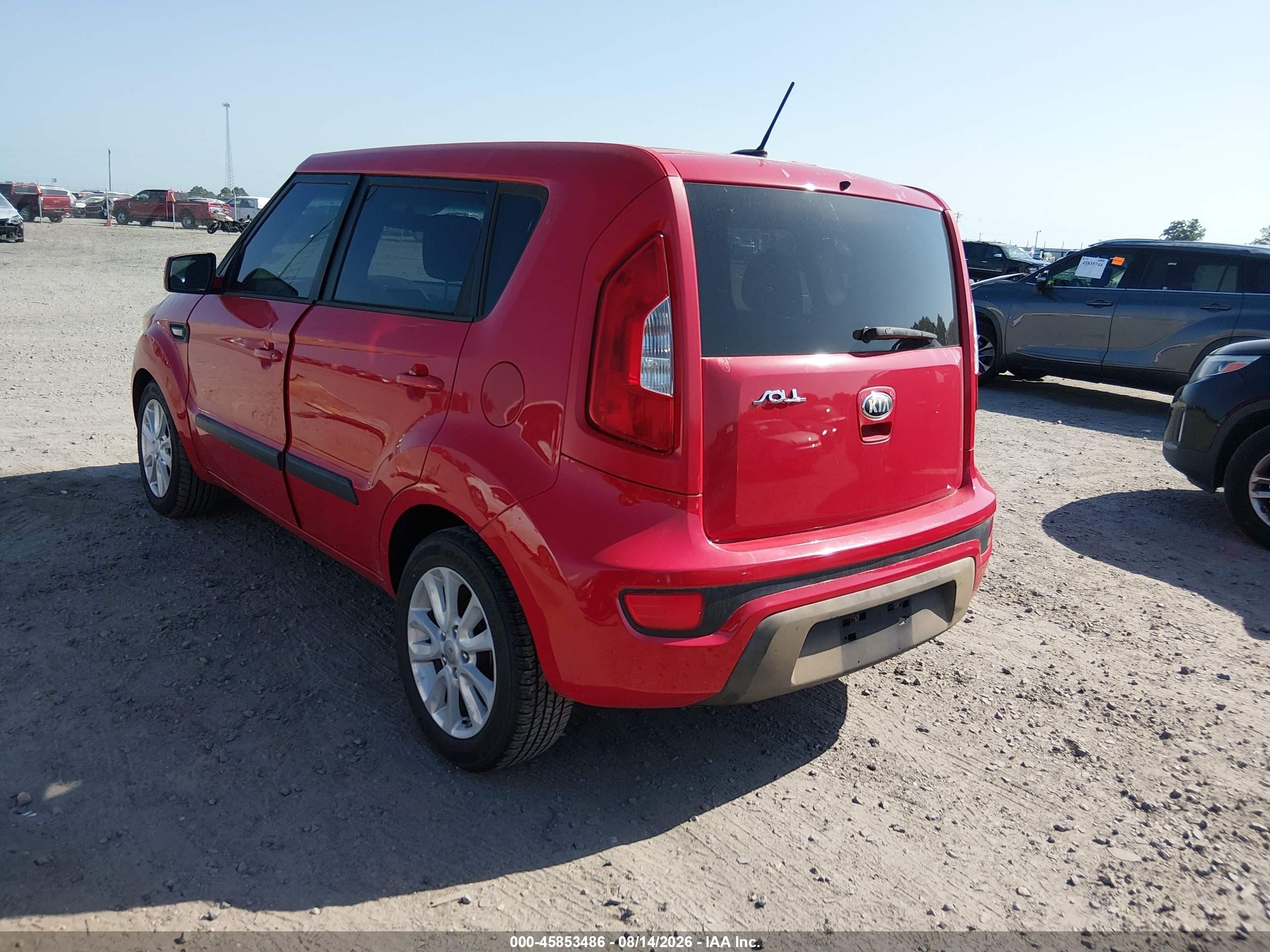 2013 Kia Soul   Red vin: KNDJT2A57D7556255