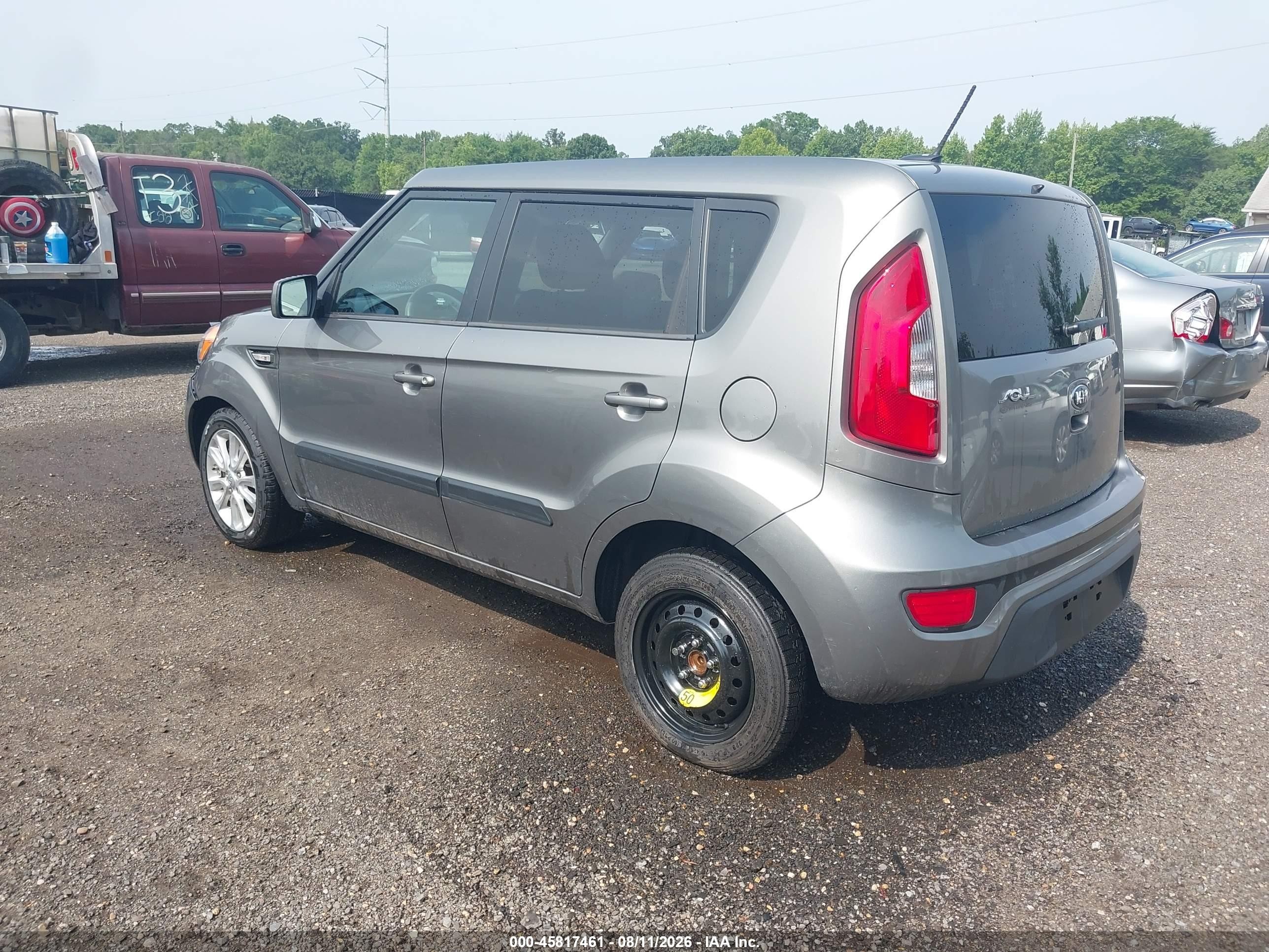 2013 Kia Soul Gray vin: KNDJT2A57D7575176