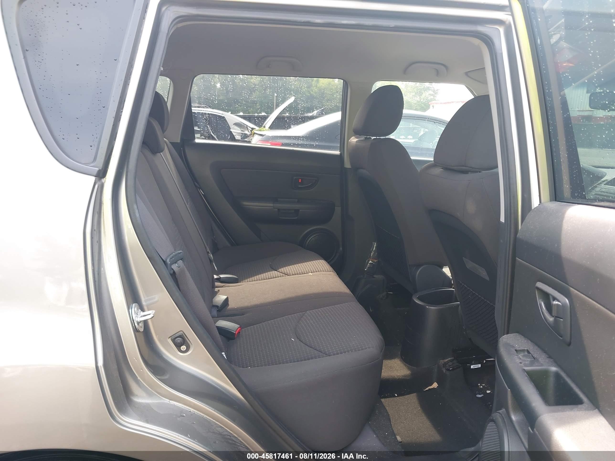 2013 Kia Soul Gray vin: KNDJT2A57D7575176