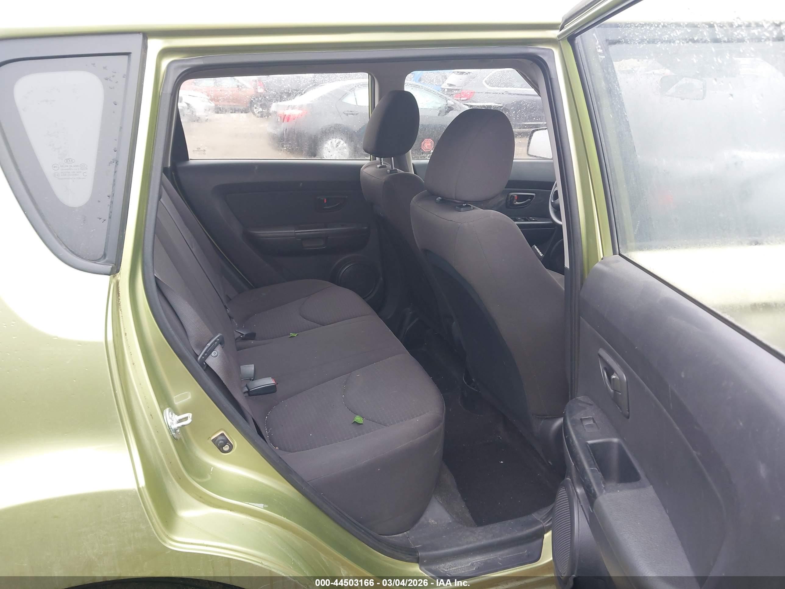 2013 Kia Soul   Green vin: KNDJT2A57D7576683