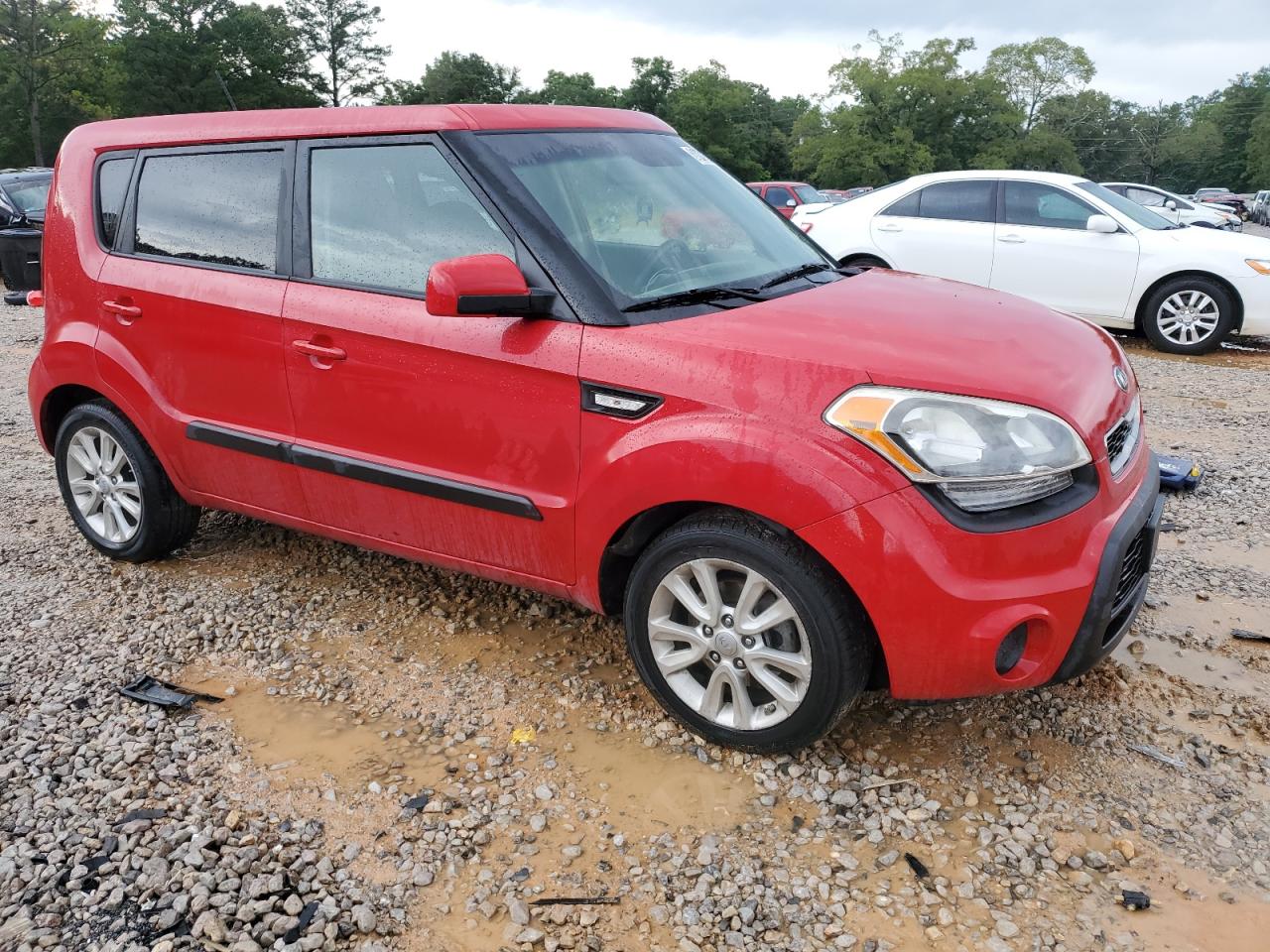 2013 Kia Soul Red vin: KNDJT2A57D7591877