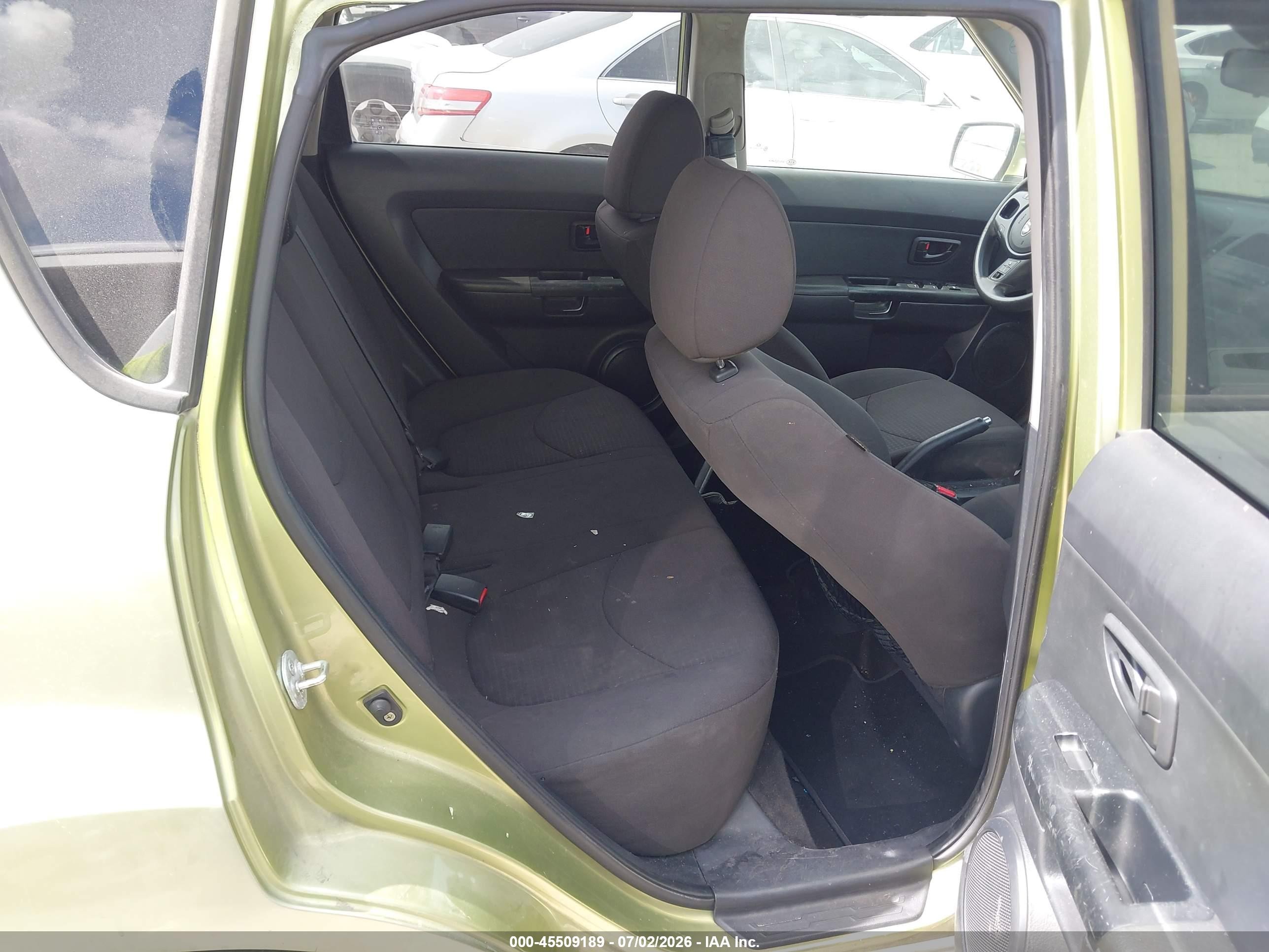 2013 Kia Soul   Зеленый vin: KNDJT2A57D7603977