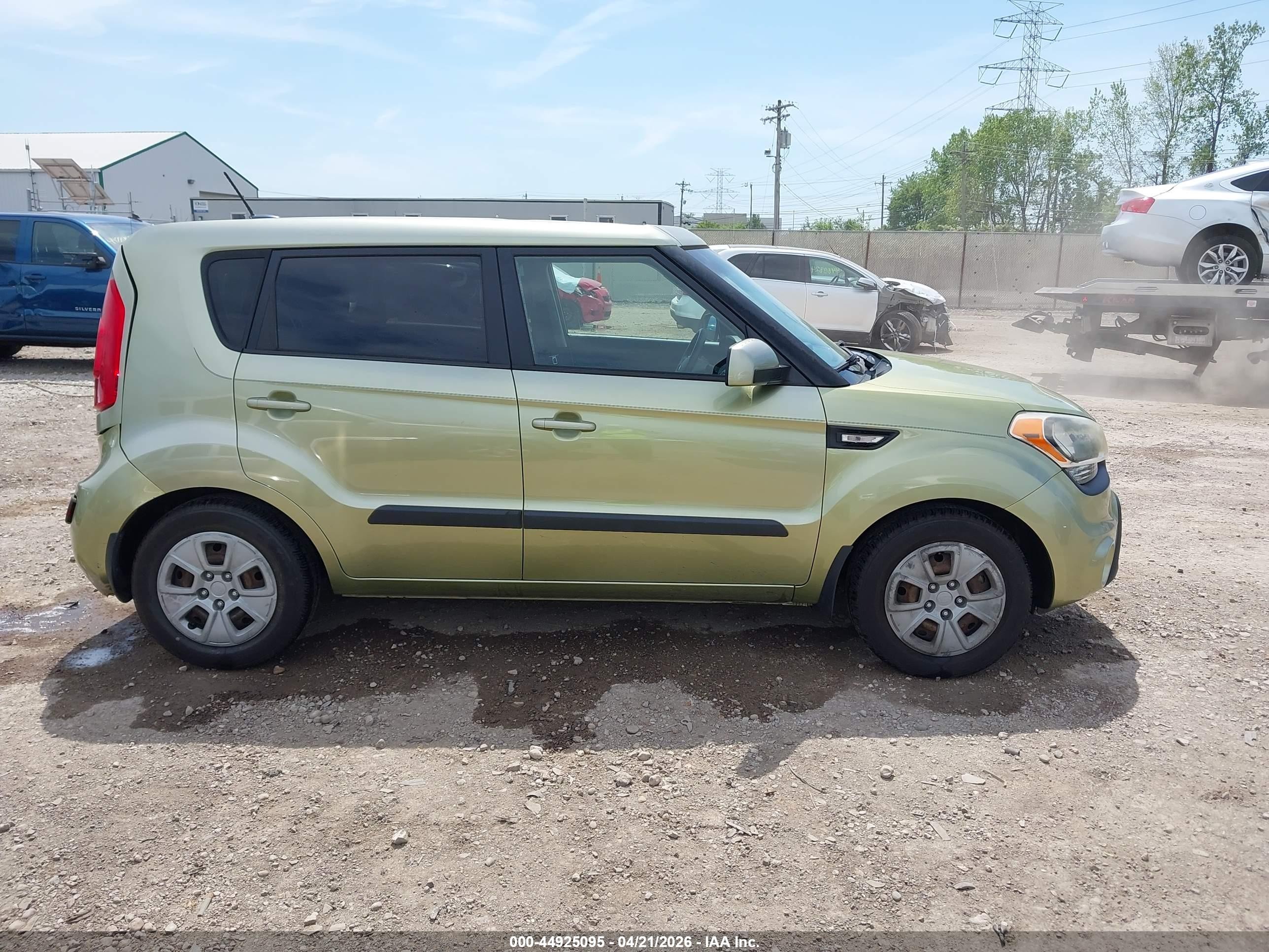 2013 Kia Soul   Green vin: KNDJT2A57D7612372