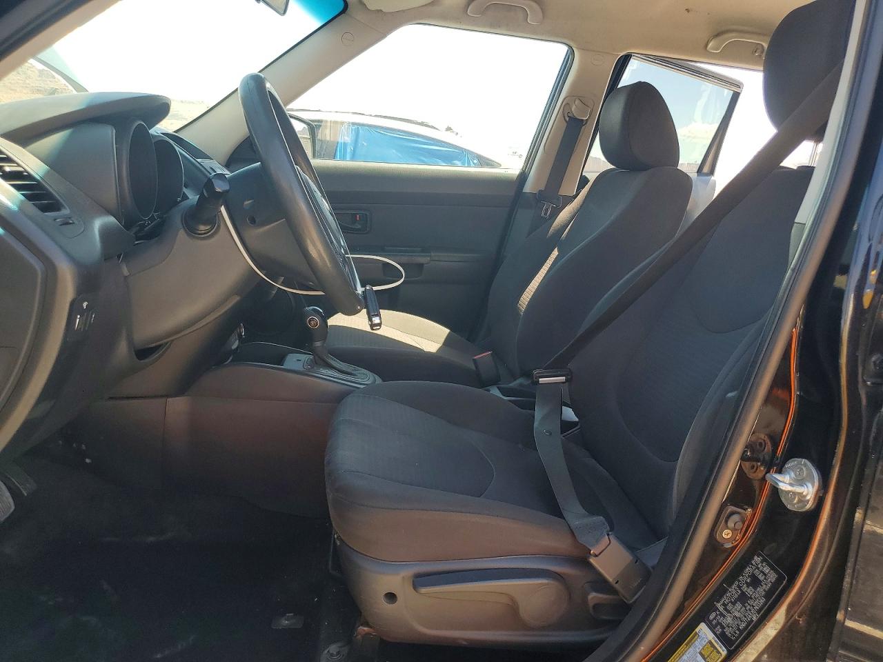2013 Kia Soul Base Black vin: KNDJT2A57D7613263