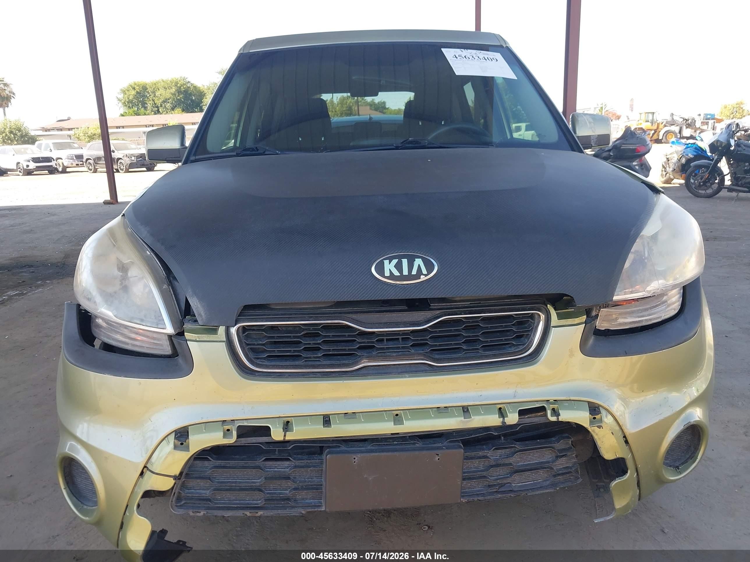 2013 Kia Soul   Зеленый vin: KNDJT2A57D7624277