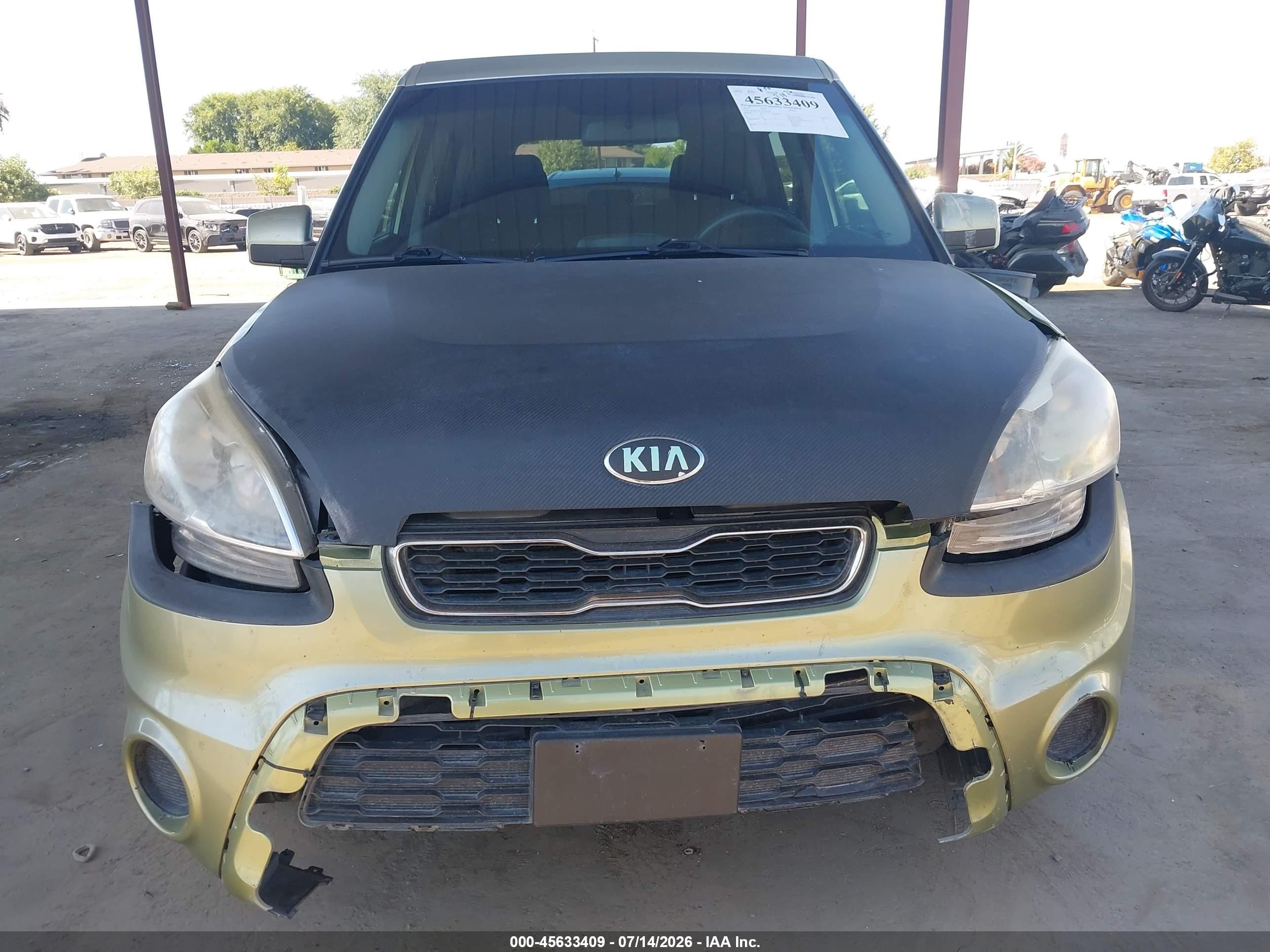 2013 Kia Soul   Зеленый vin: KNDJT2A57D7624277