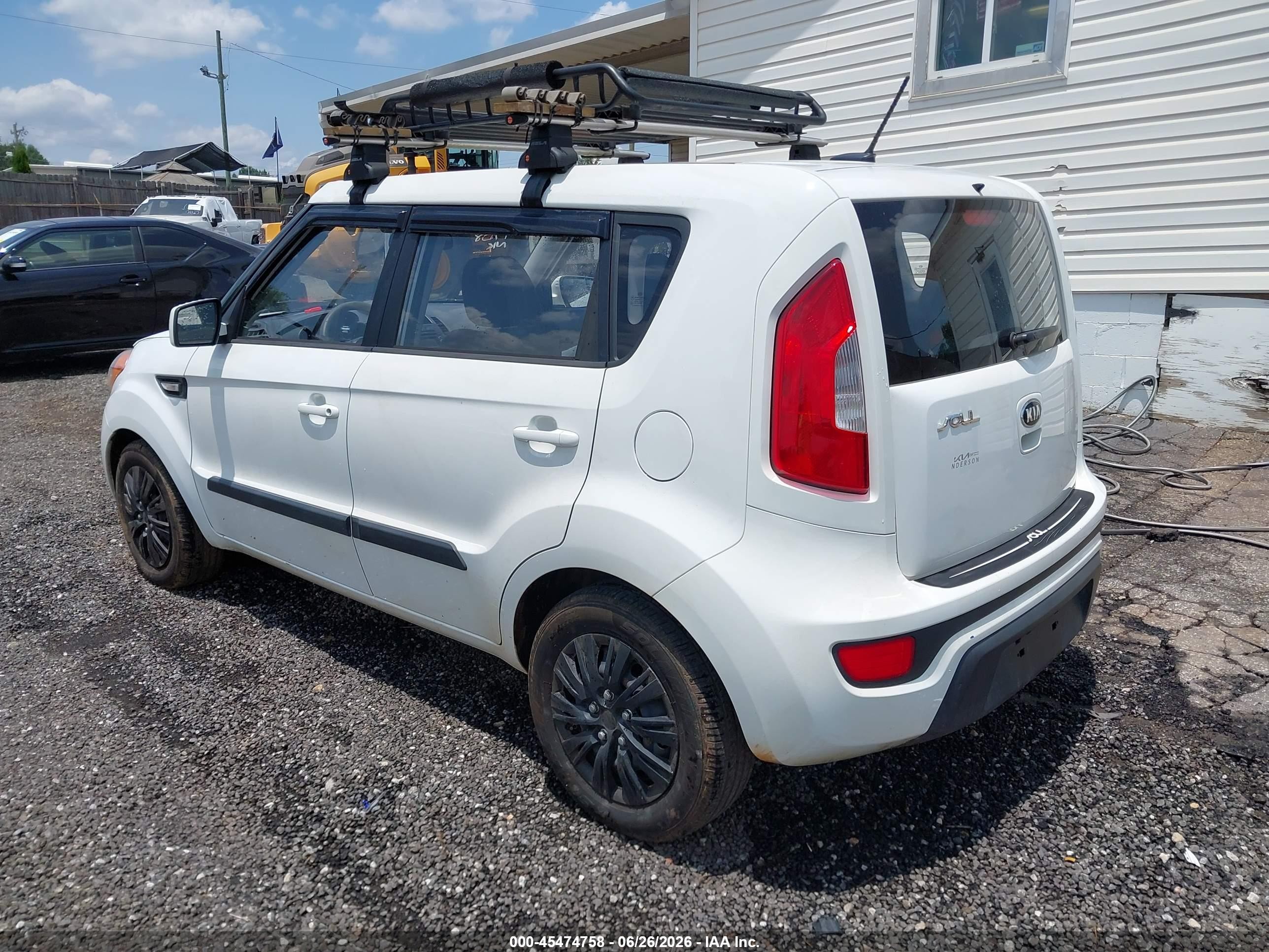 2013 Kia Soul   Белый vin: KNDJT2A57D7768797