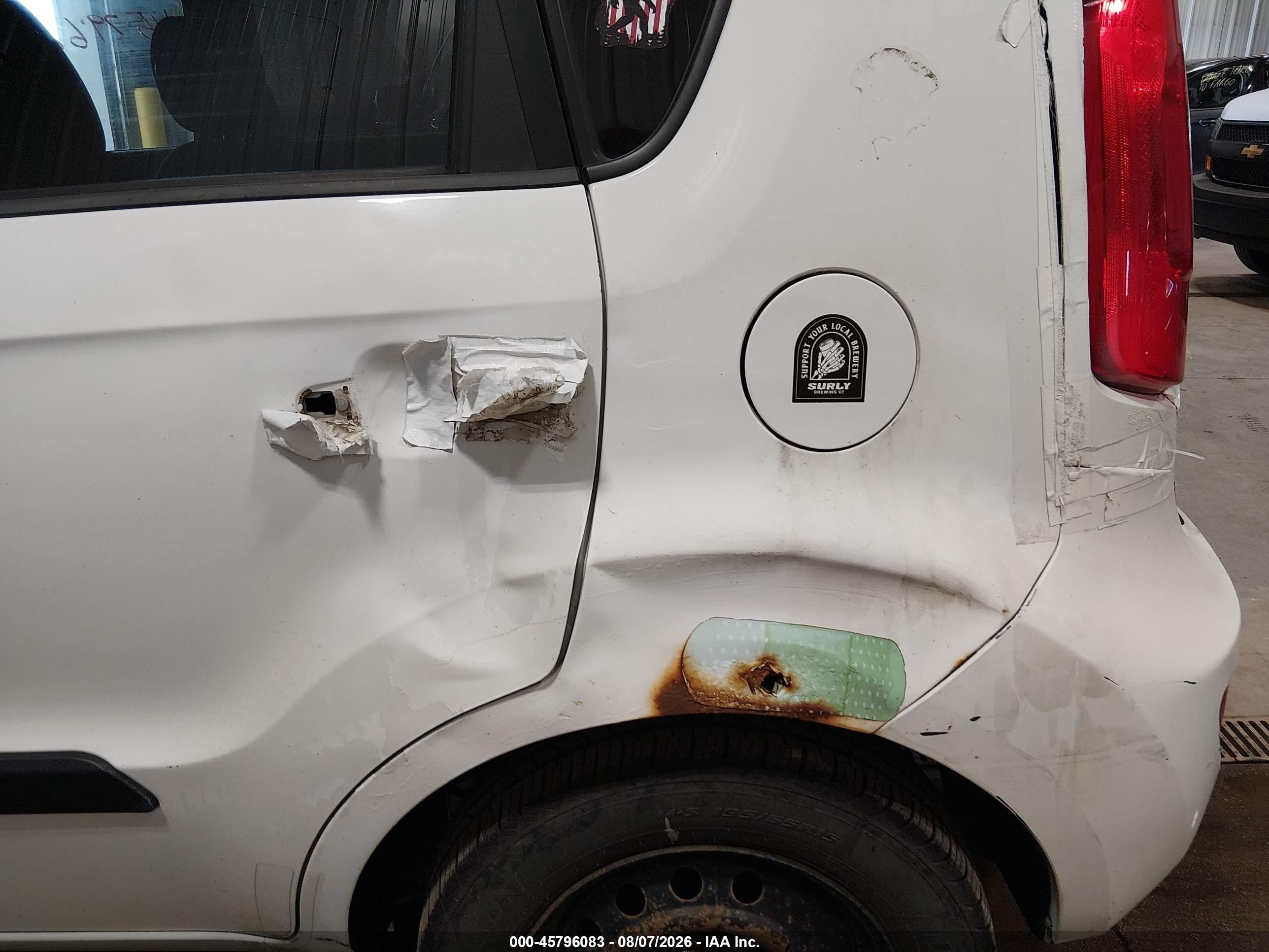 2012 Kia Soul   White vin: KNDJT2A58C7436866