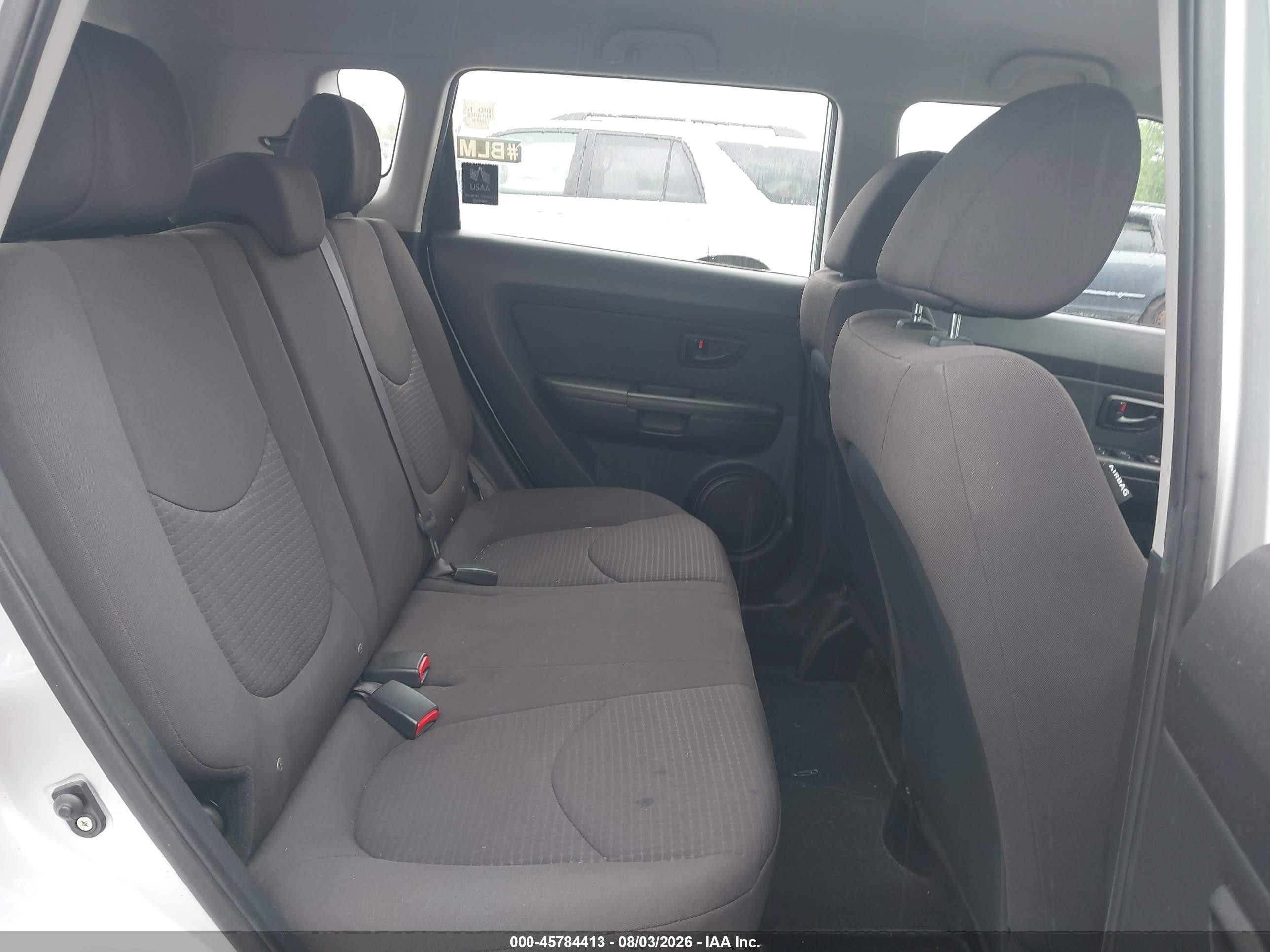 2013 Kia Soul   Silver vin: KNDJT2A58D7488452