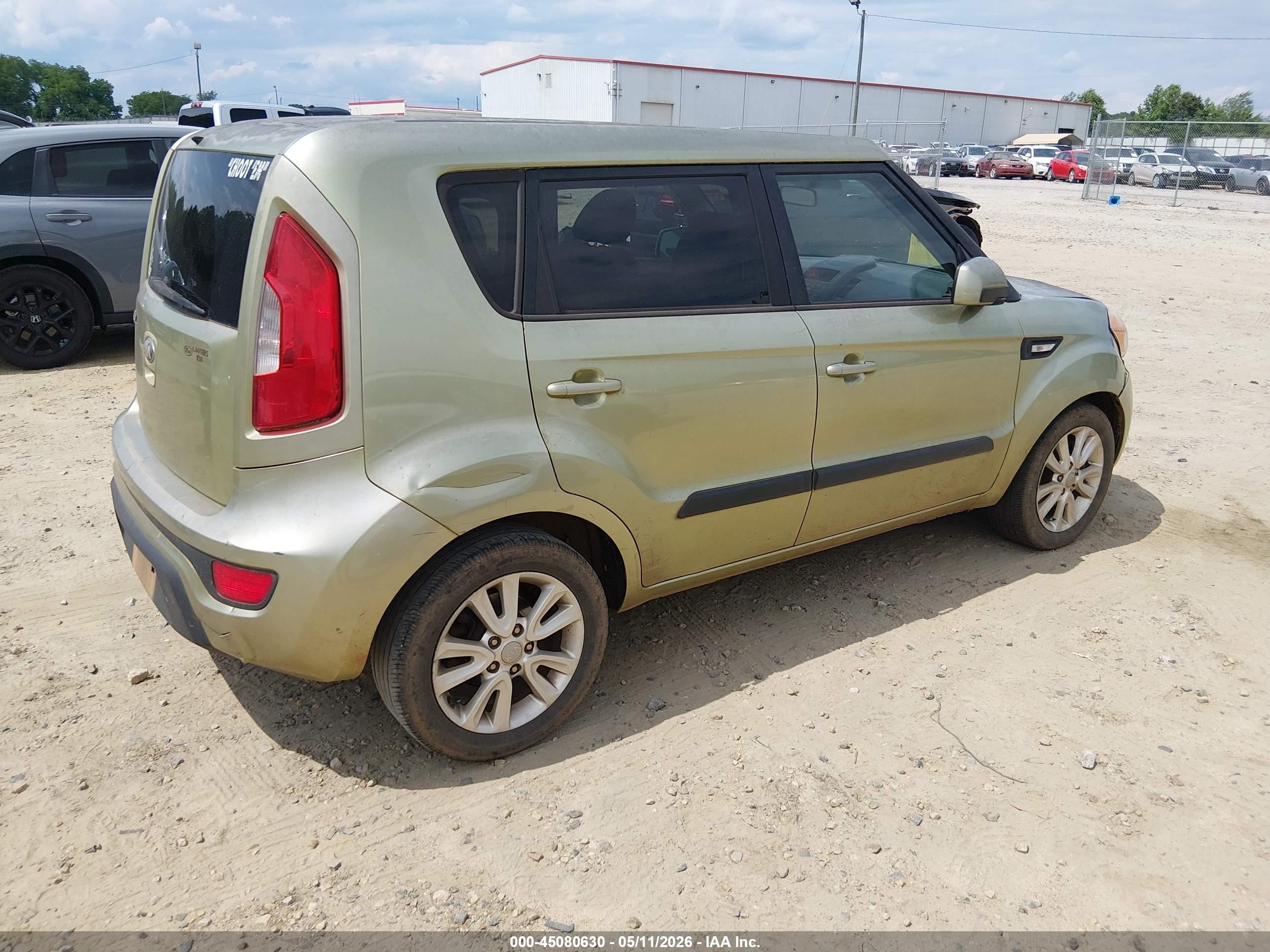 2013 Kia Soul   Green vin: KNDJT2A58D7591936
