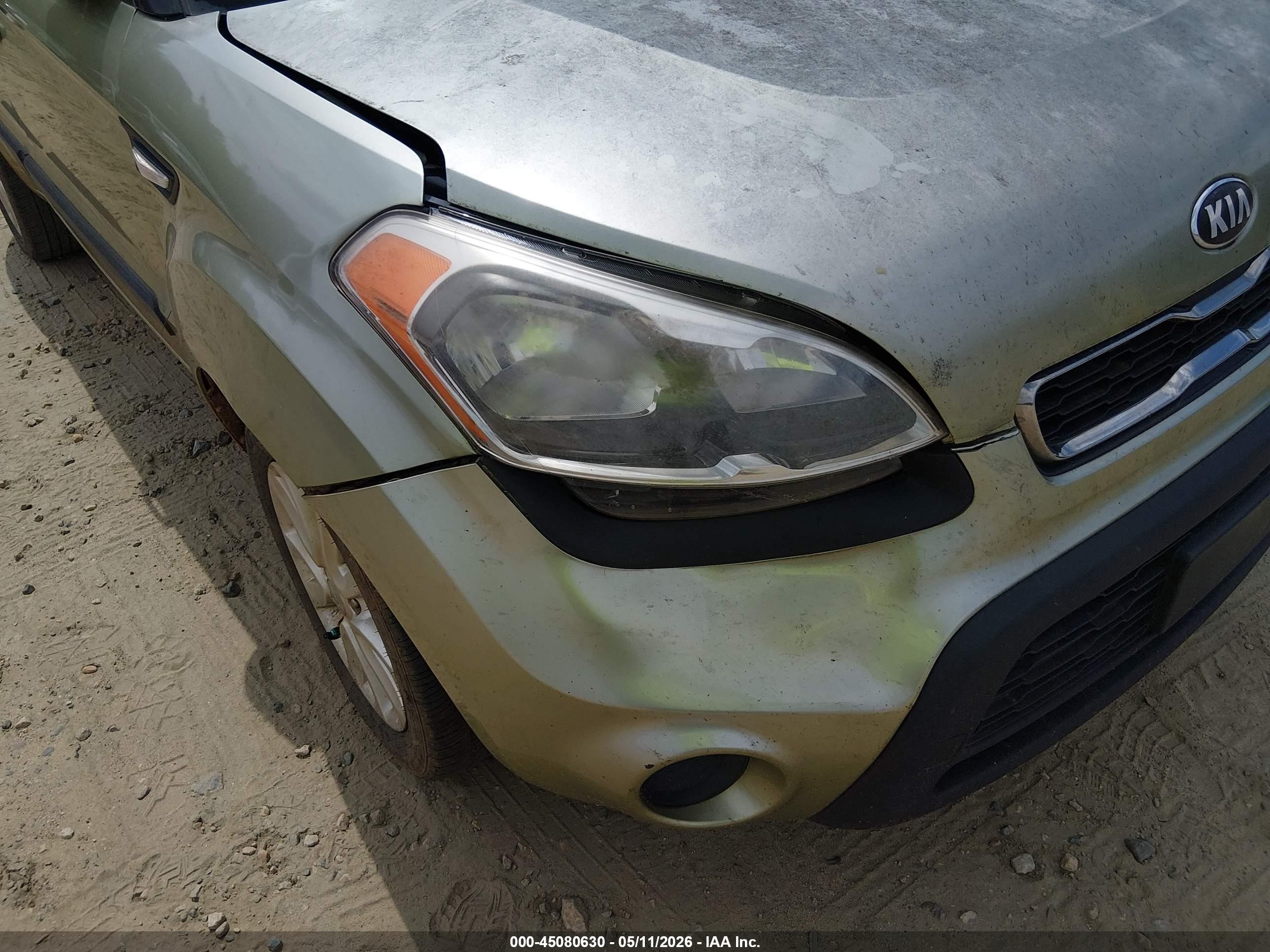 2013 Kia Soul   Green vin: KNDJT2A58D7591936