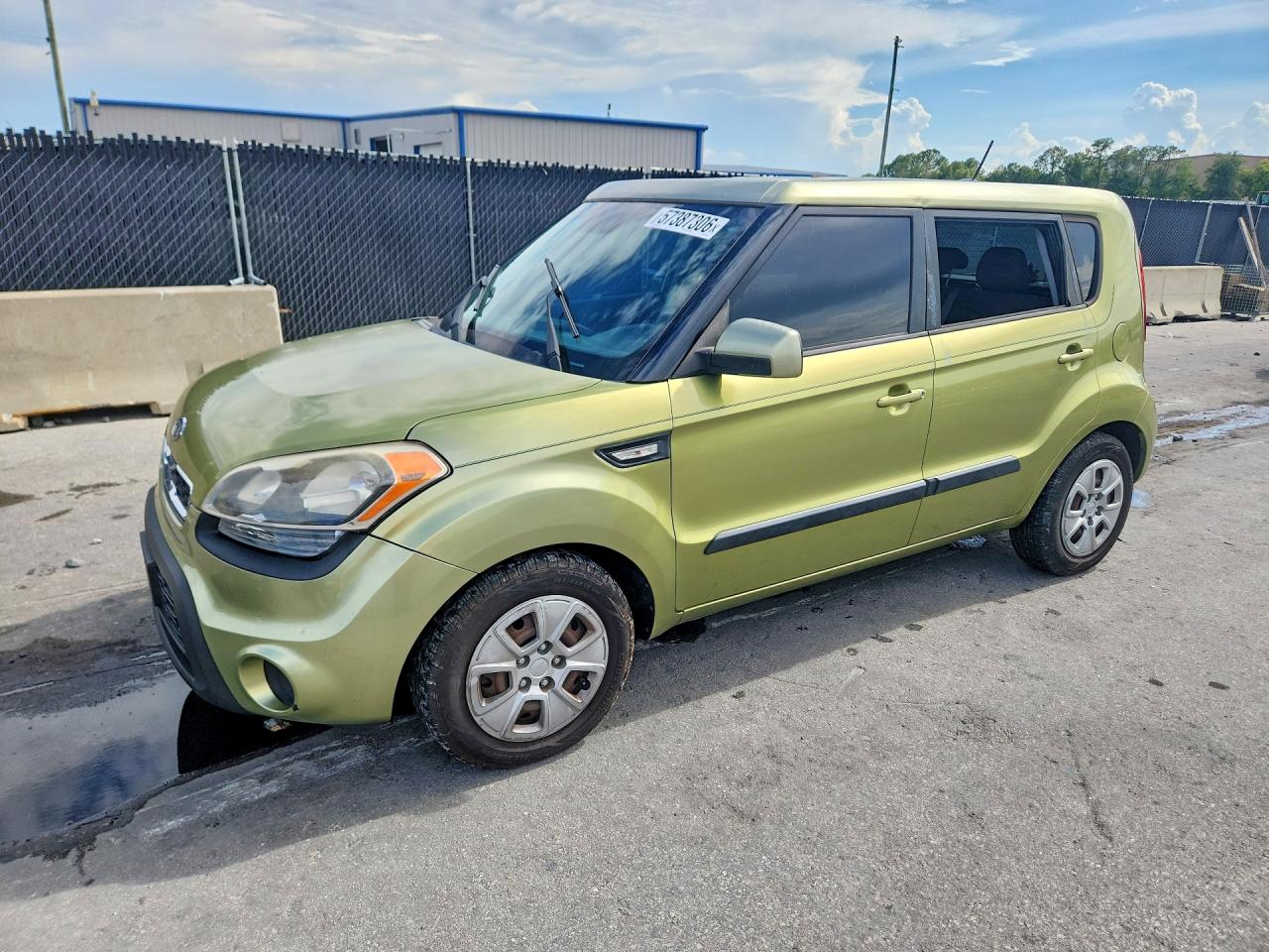 2012 Kia Soul Base Green vin: KNDJT2A59C7365550