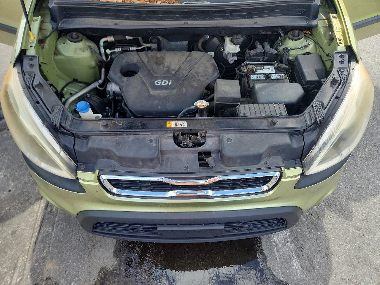 2012 Kia Soul Base Green vin: KNDJT2A59C7365550