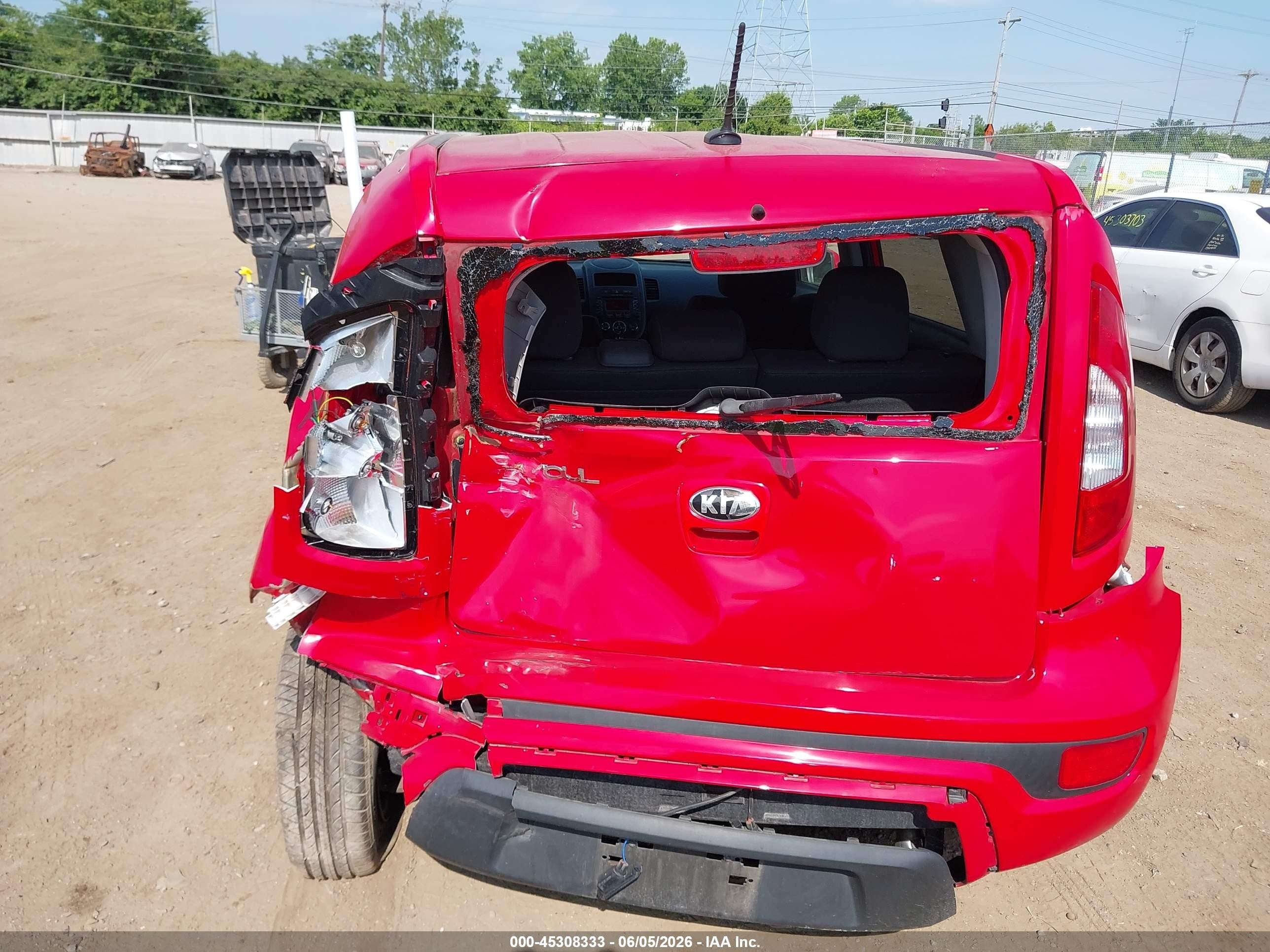 2013 Kia Soul   Красный vin: KNDJT2A59D7485902