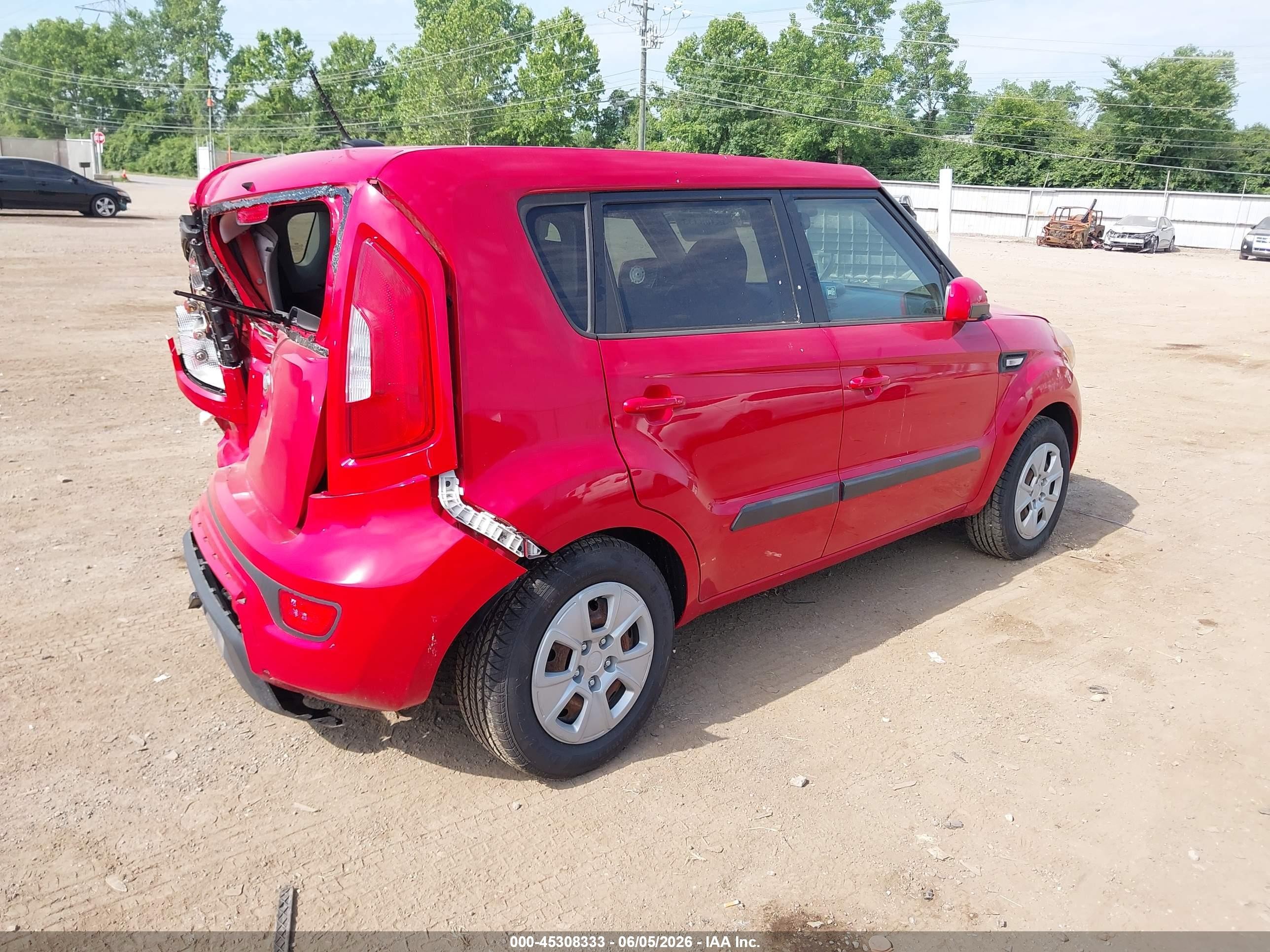 2013 Kia Soul   Красный vin: KNDJT2A59D7485902